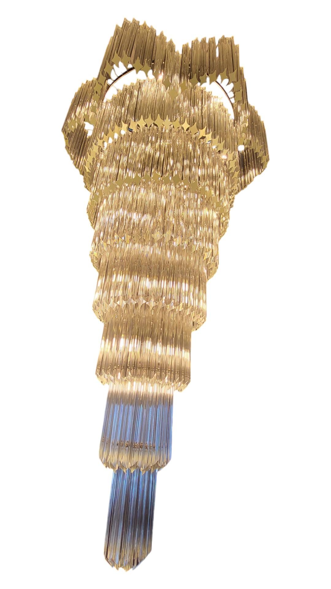 Majestueux lustre italien à cascade en cristal dans le style de Venini en vente