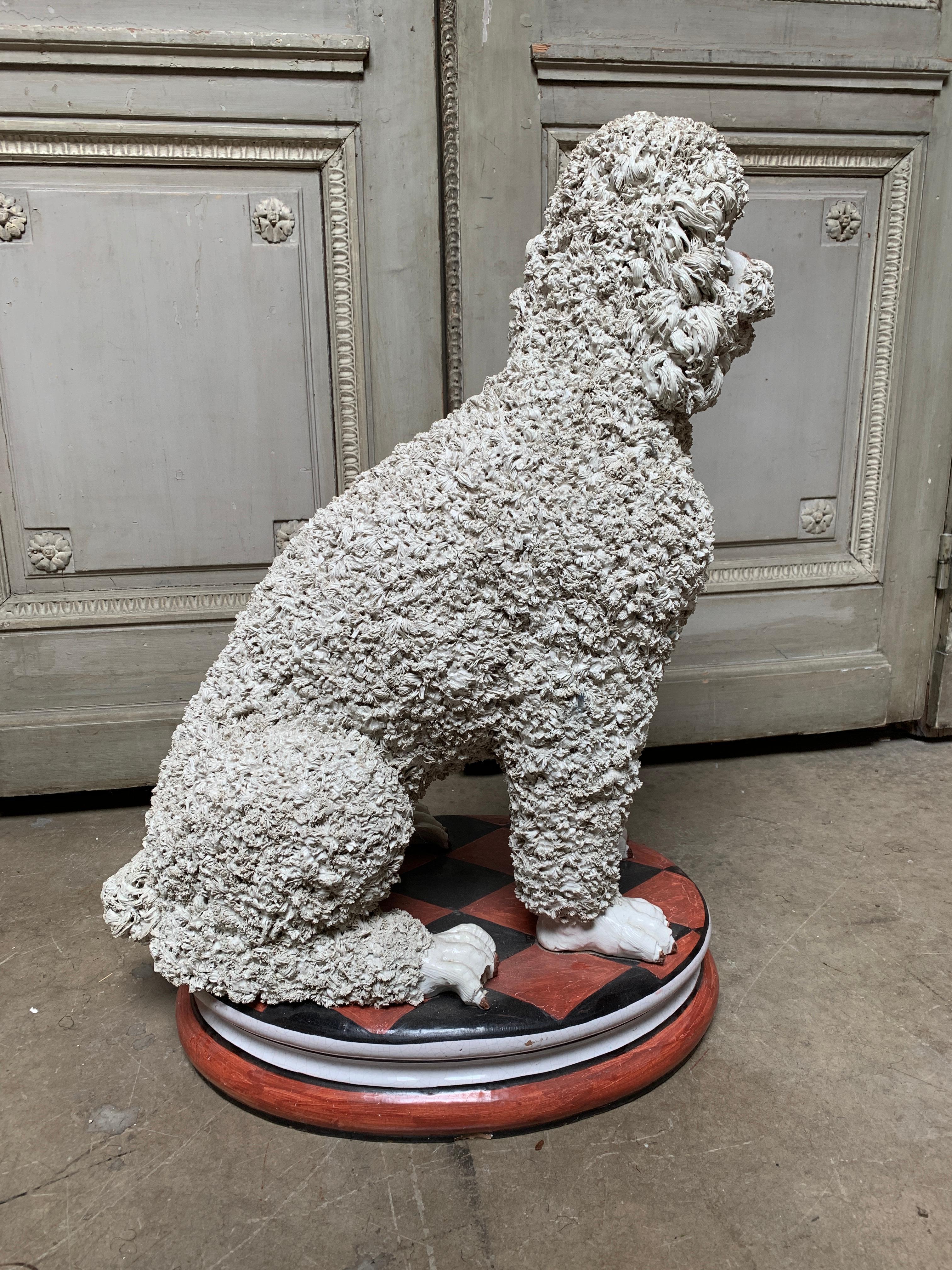 grande statue chien