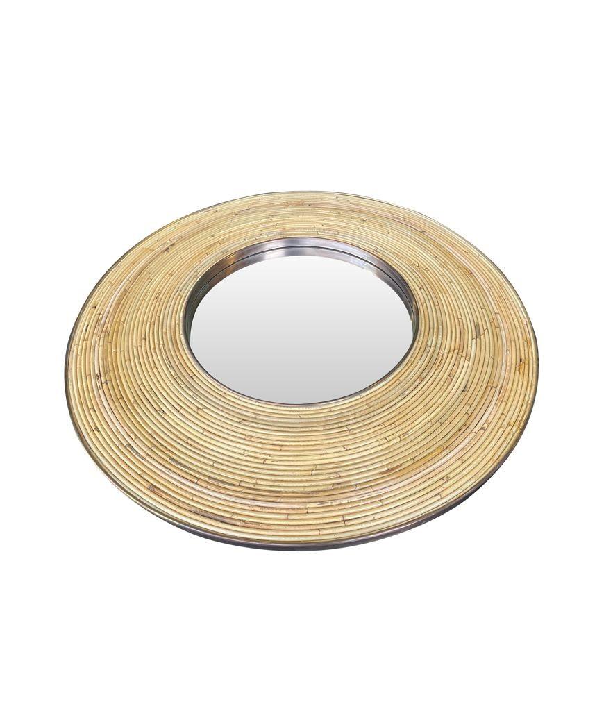 Ein großer runder italienischer Spiegel aus Bambus und Messing (Italienisch) im Angebot
