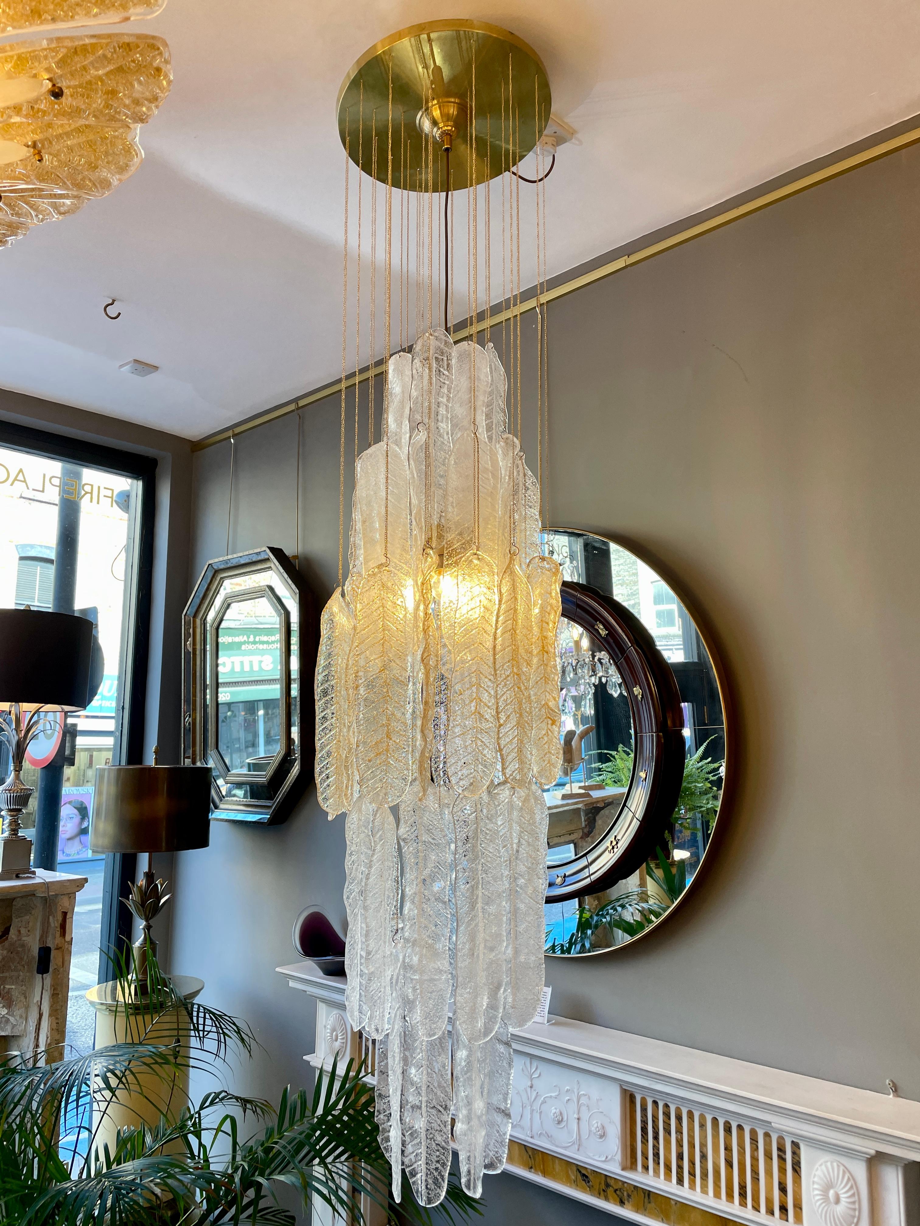 Large Italian Murano Glass Pendant Ceiling Light by Mazzega In Good Condition In London, GB