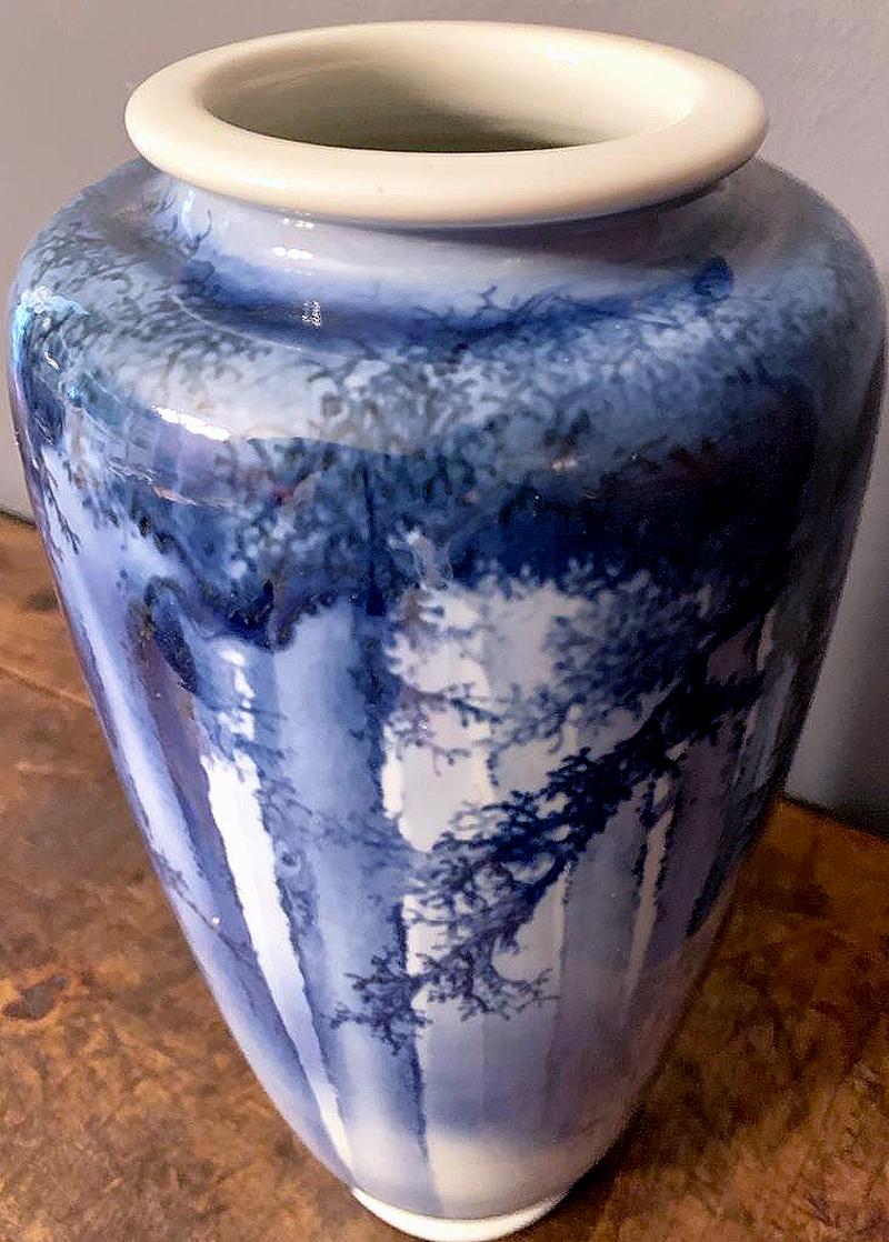 Große japanische Vase in Blau und Weiß von Mazuku Kozan Meiji-Periode (20. Jahrhundert) im Angebot