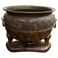 Großes japanisches Bronzegussgefäß, Meiji-Periode, Ende 19.