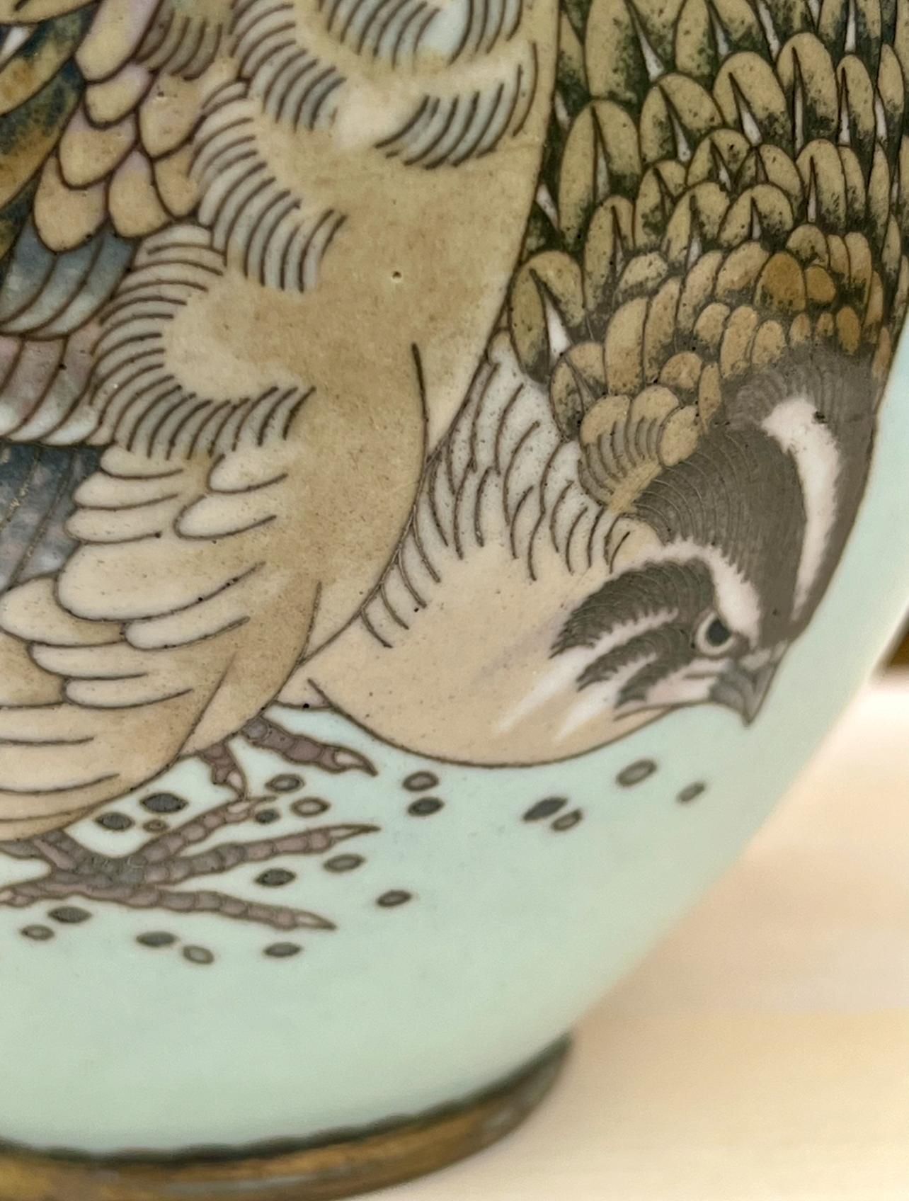 Un grande vaso a bottiglia giapponese in smalto cloisonné nello stile di Namikawa Sōsuke in vendita 3