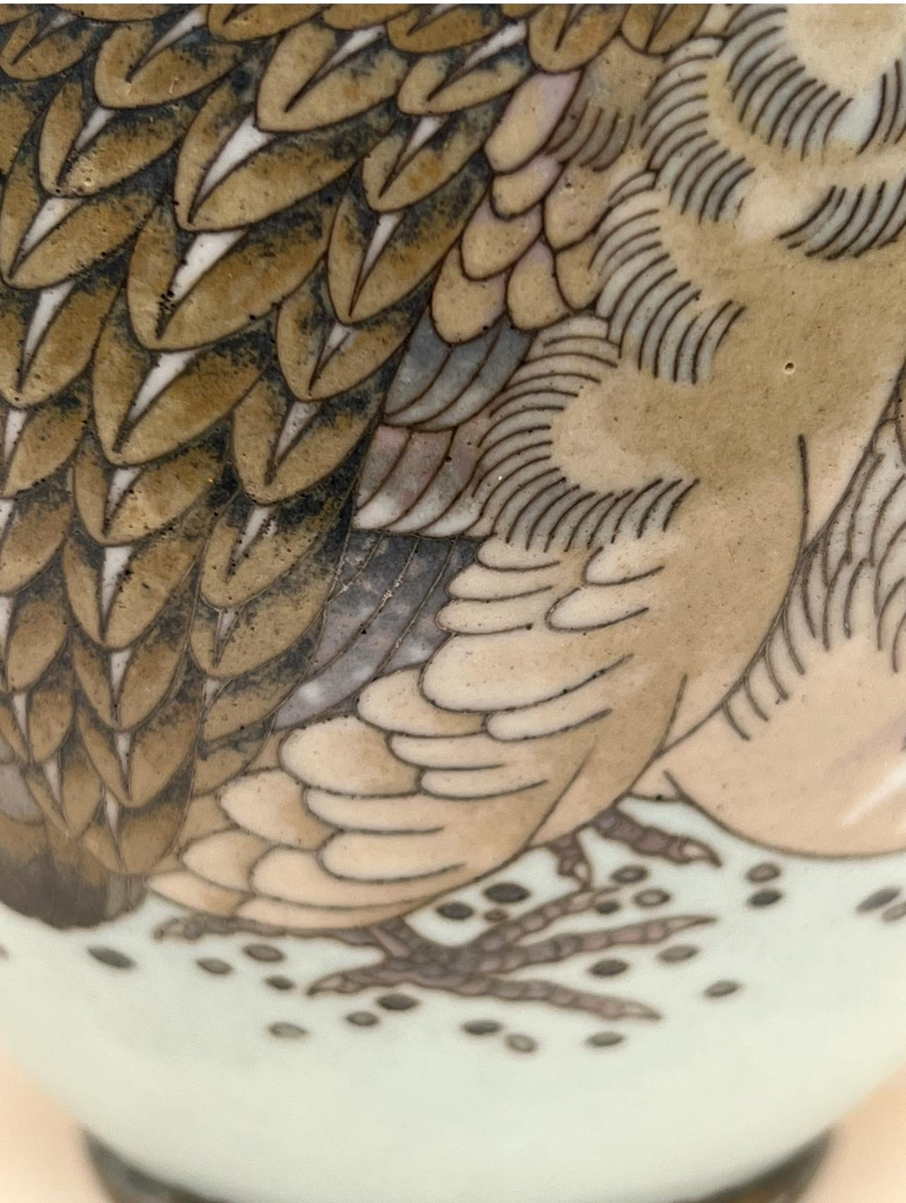 Un grande vaso a bottiglia giapponese in smalto cloisonné nello stile di Namikawa Sōsuke in vendita 2