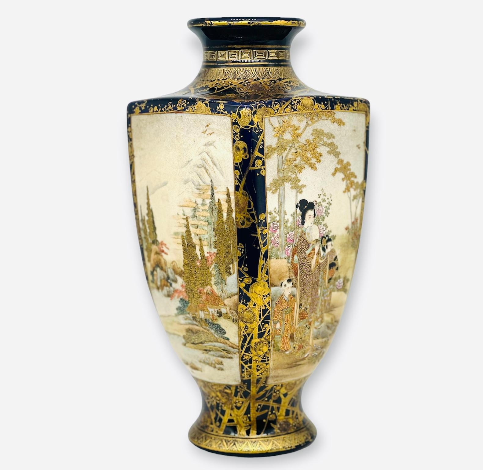A Large Japanese Cobalt Blue Satsuma Vase.Signed Kusube 楠部. Meiji Period In Good Condition For Sale In London, GB