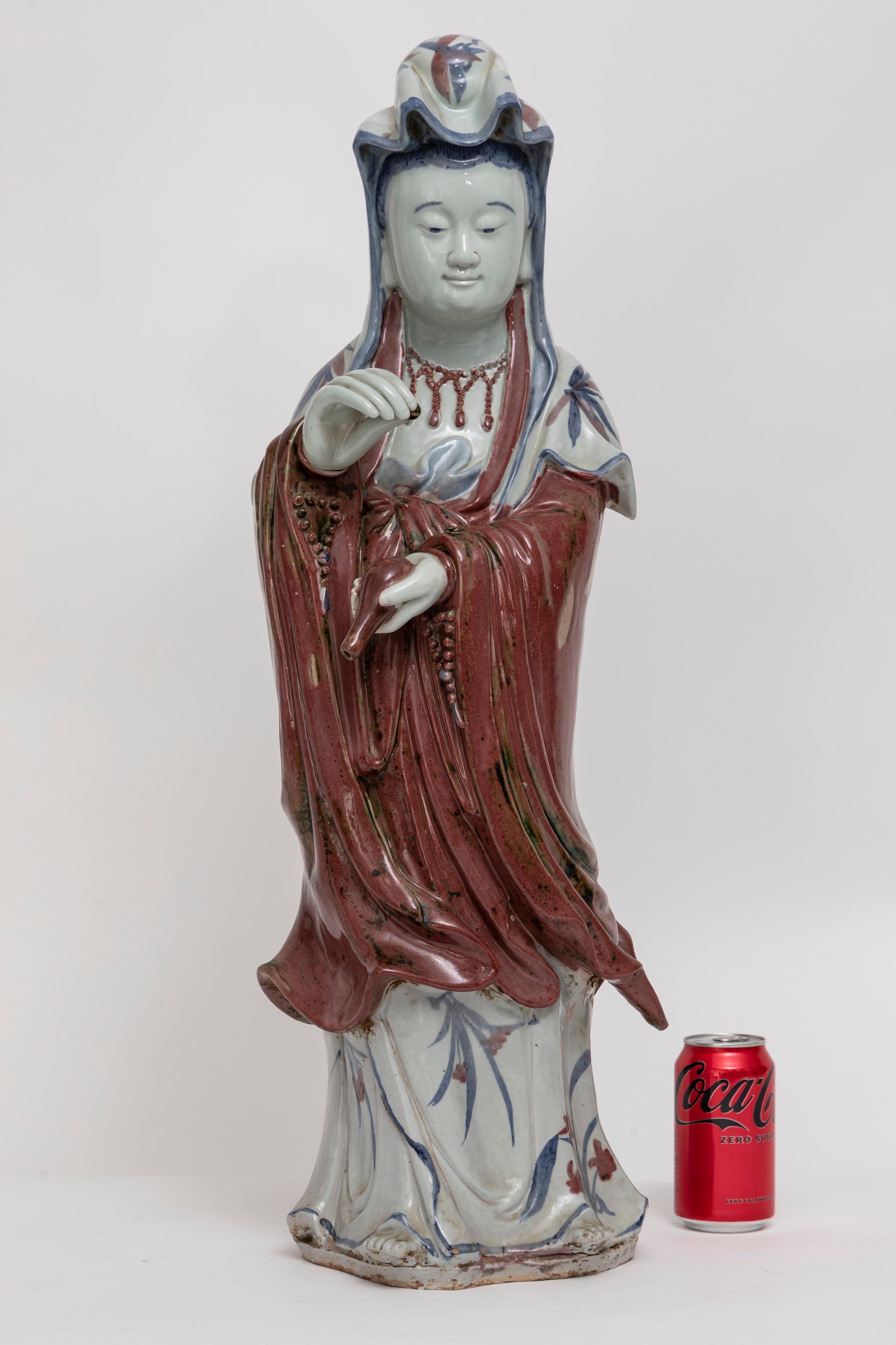 Hand-Crafted A Large Japanese Porcelain Figure of a Guanyin For Sale