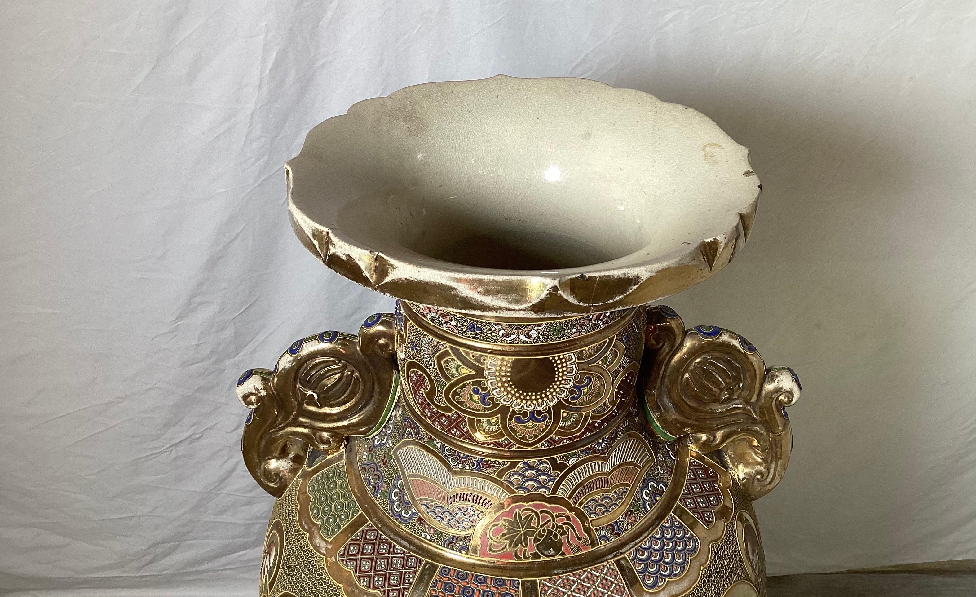 Hand-Painted A Large Japanese Satsuma Palace Vase