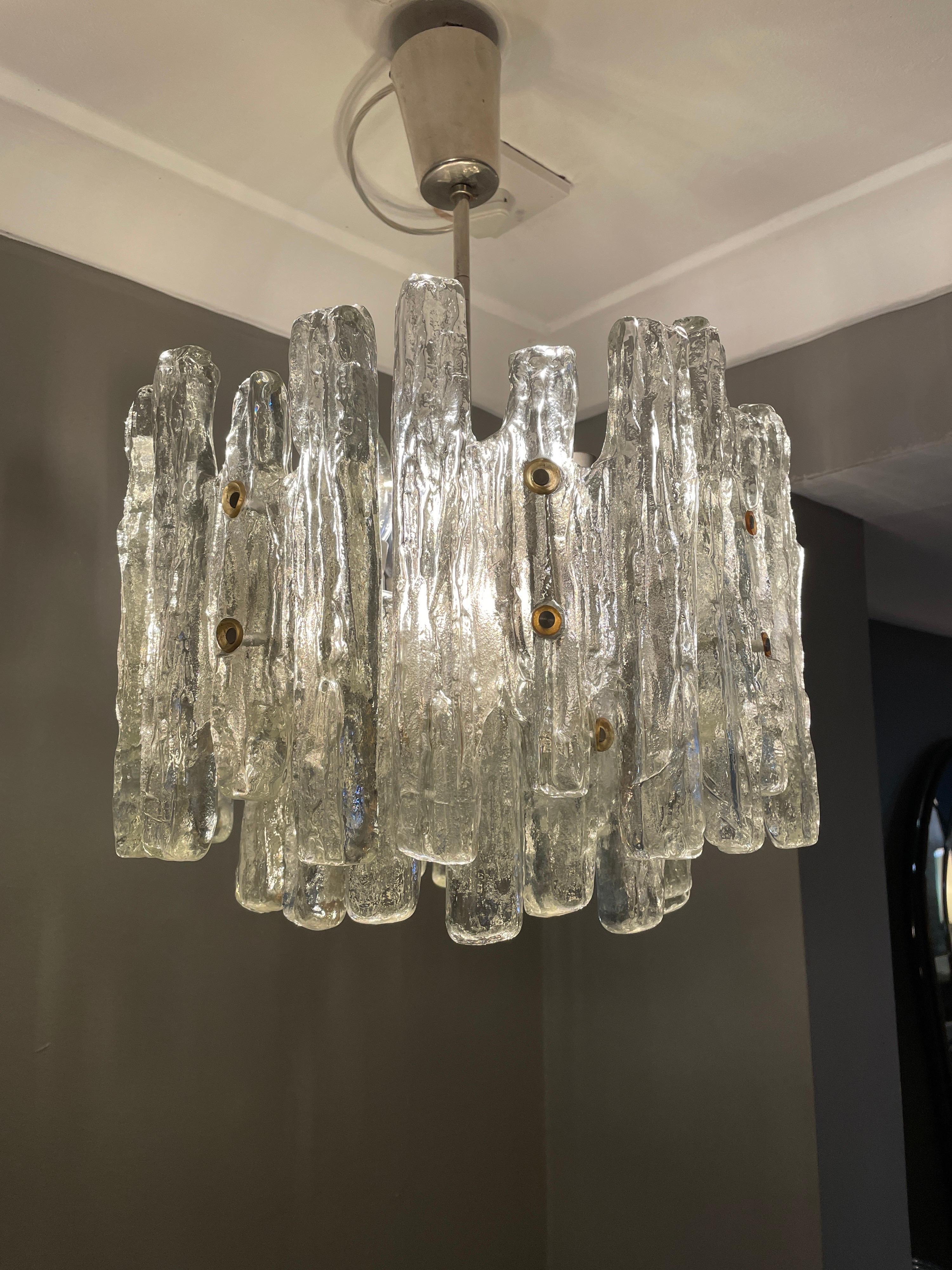 Large Kalmar Ice Light Chandelier 1