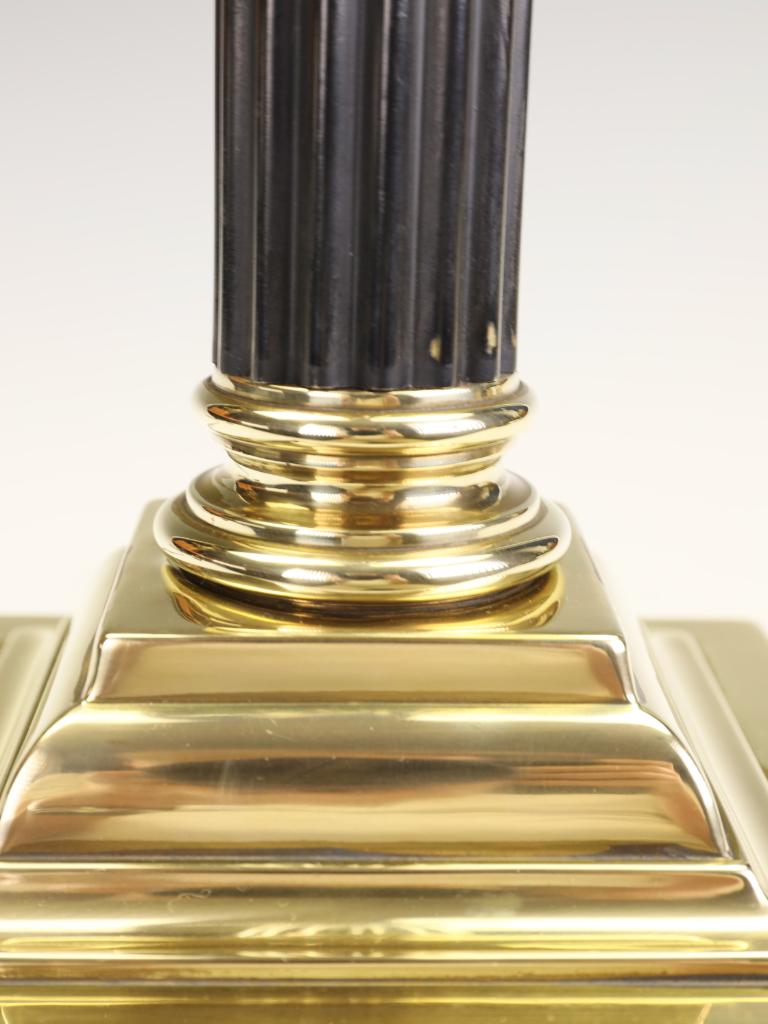 A Large Late 19th Century British Corinthian Column Table Lamp For Sale 9