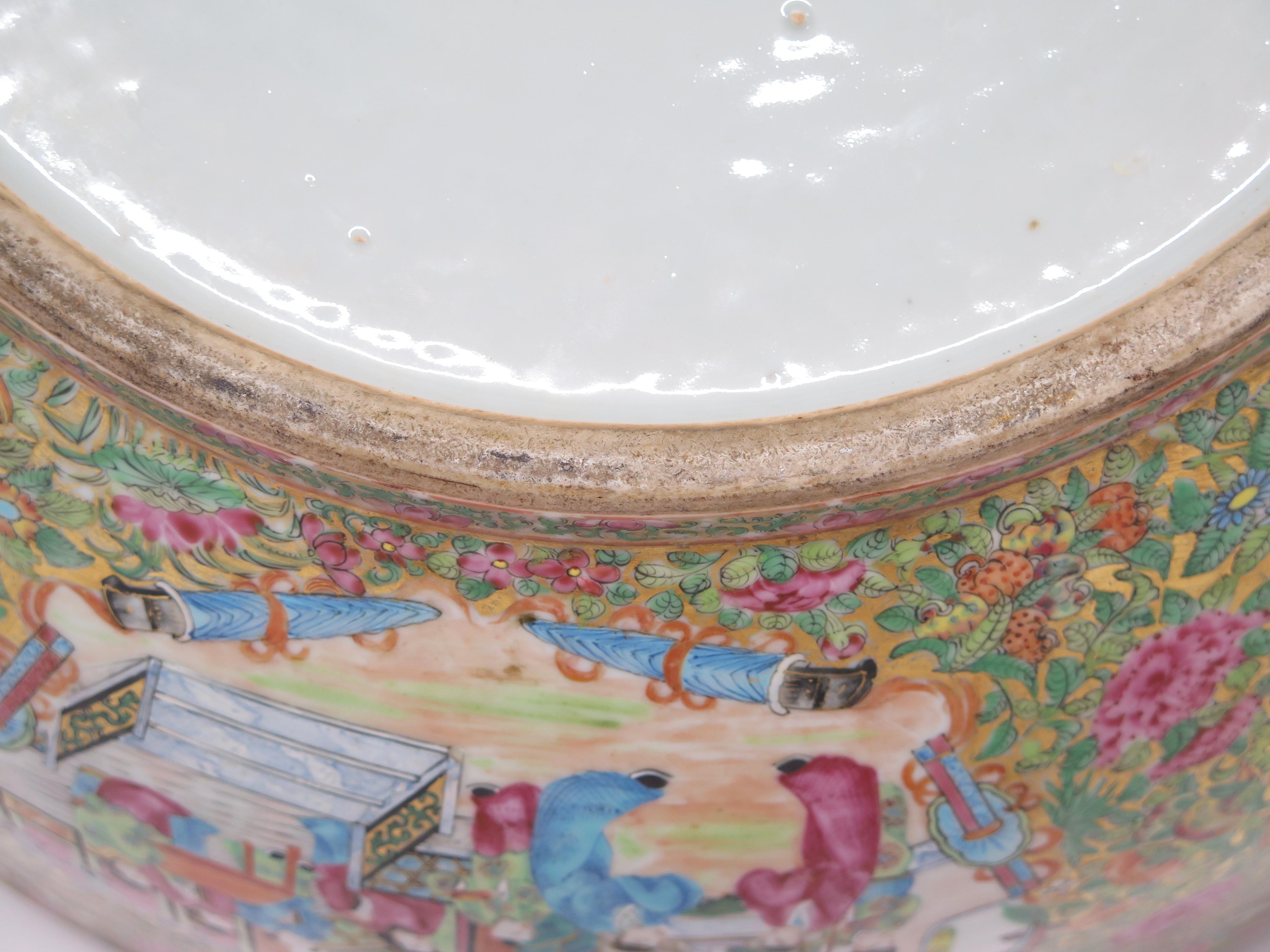 A Large Late 19th Century Chinese Export Rose Medallion Porcelain Punch Bowl 6