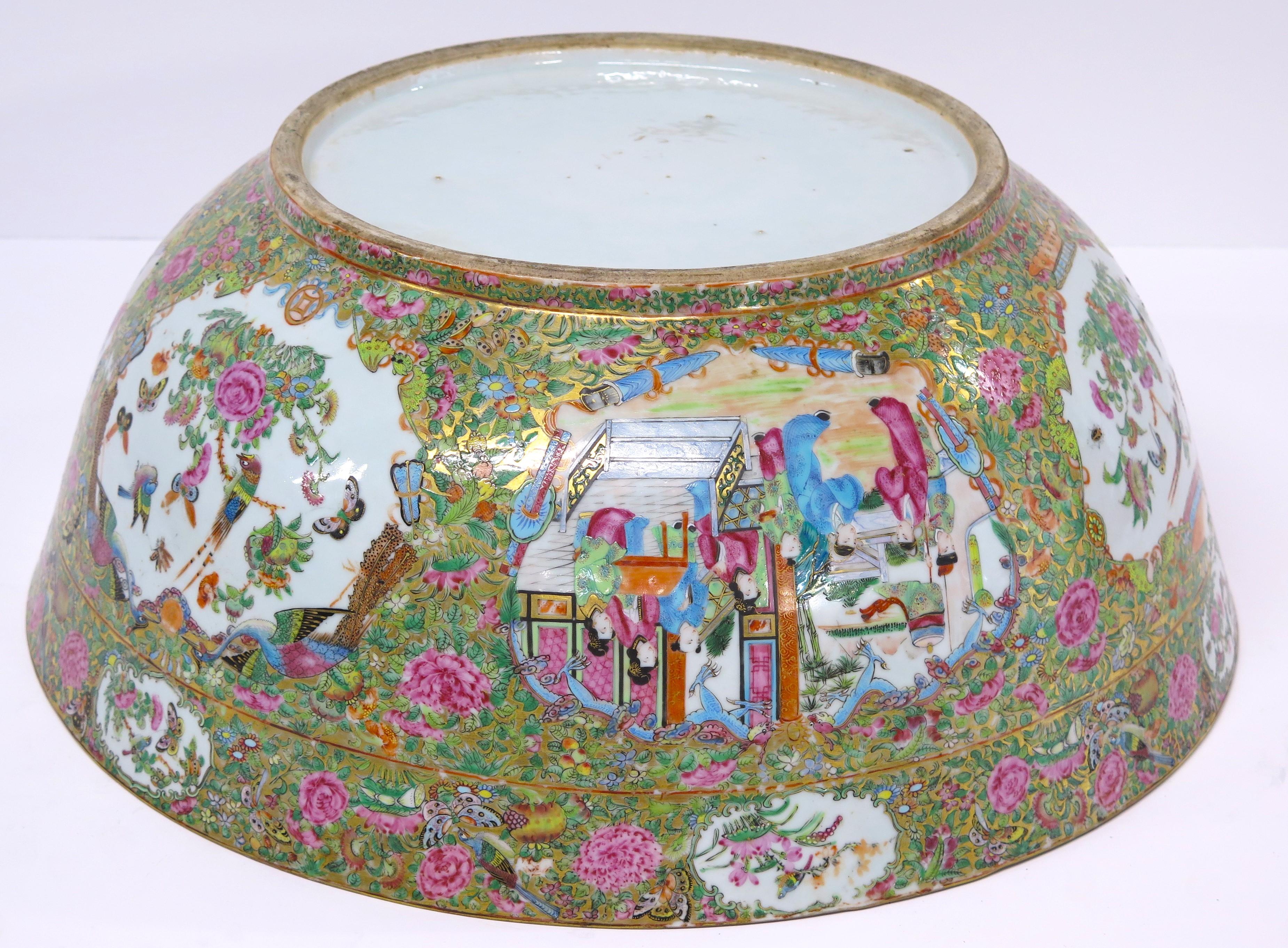 A Large Late 19th Century Chinese Export Rose Medallion Porcelain Punch Bowl 7