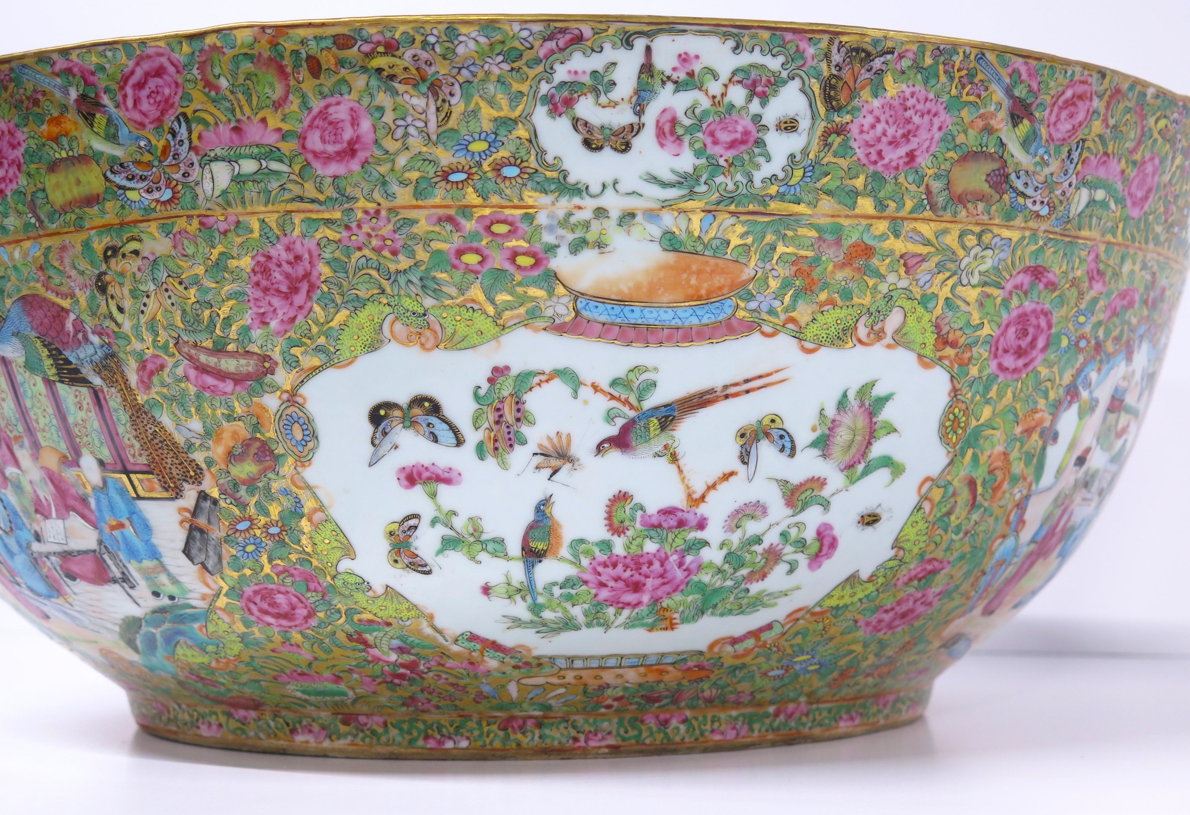 A Large Late 19th Century Chinese Export Rose Medallion Porcelain Punch Bowl 3