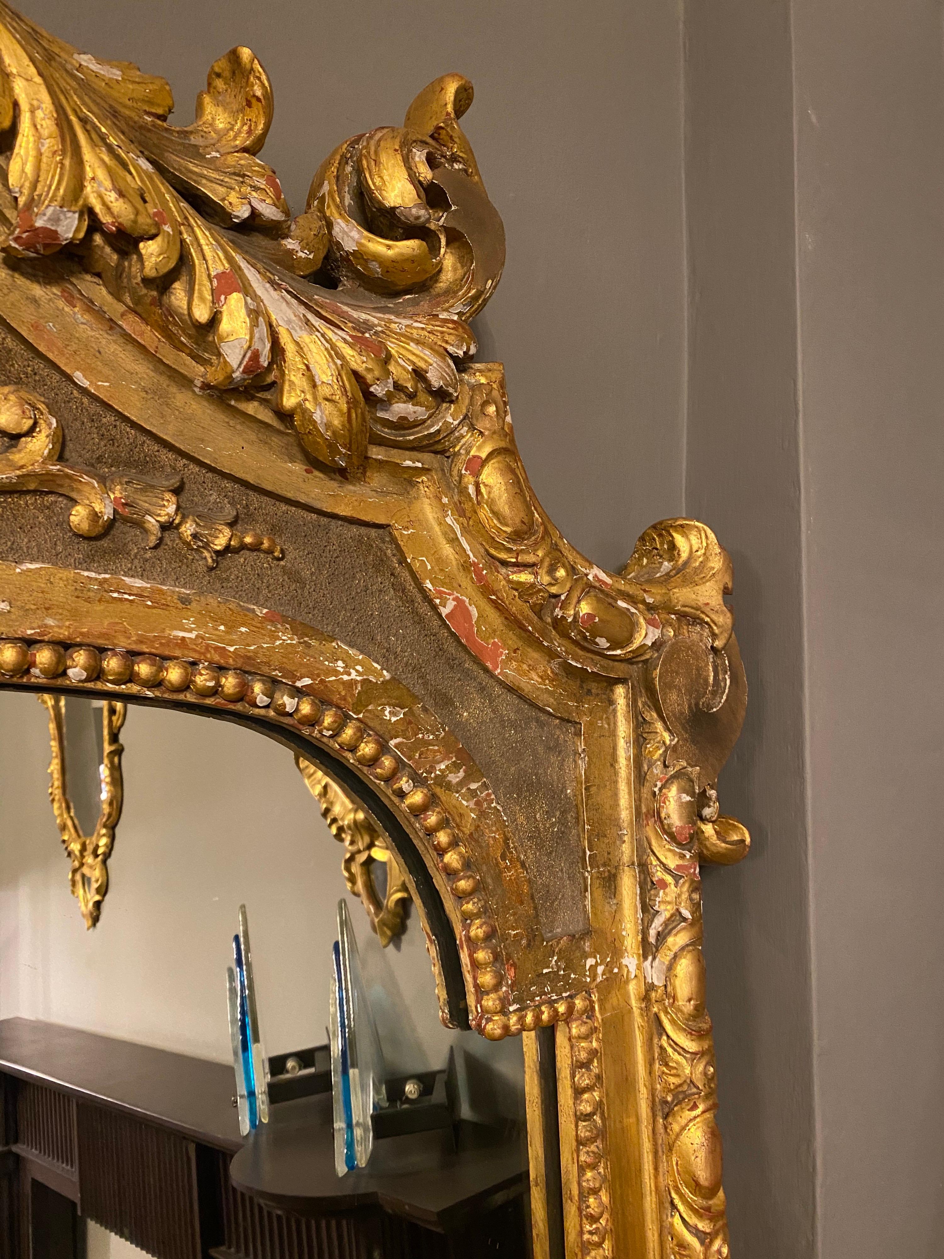 Grand miroir français de la fin du XIXe siècle, doré à l'or en vente 4