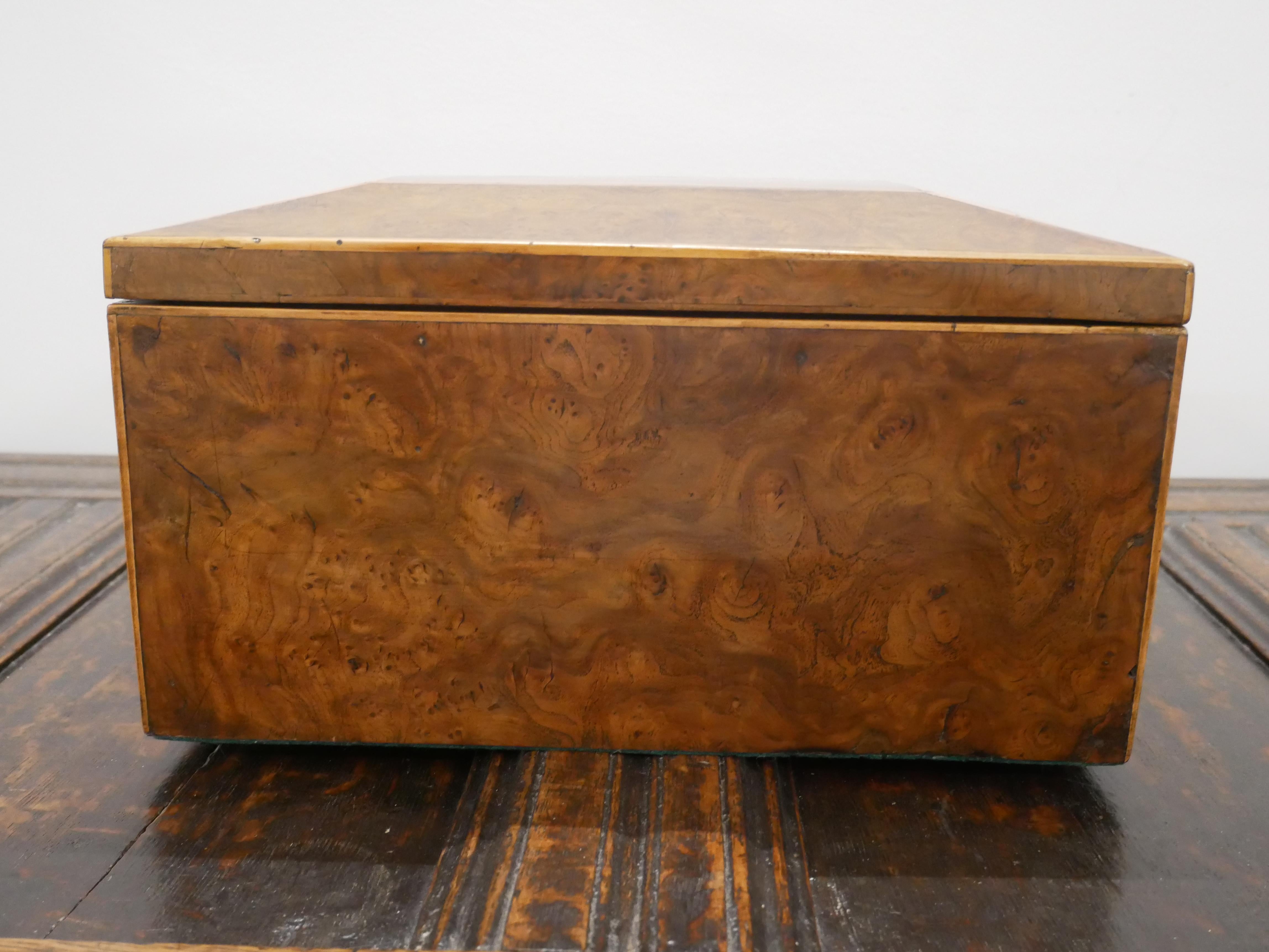 Mid-19th Century Large Late Regency Burr Elm and Boxwood Strung Work Box For Sale