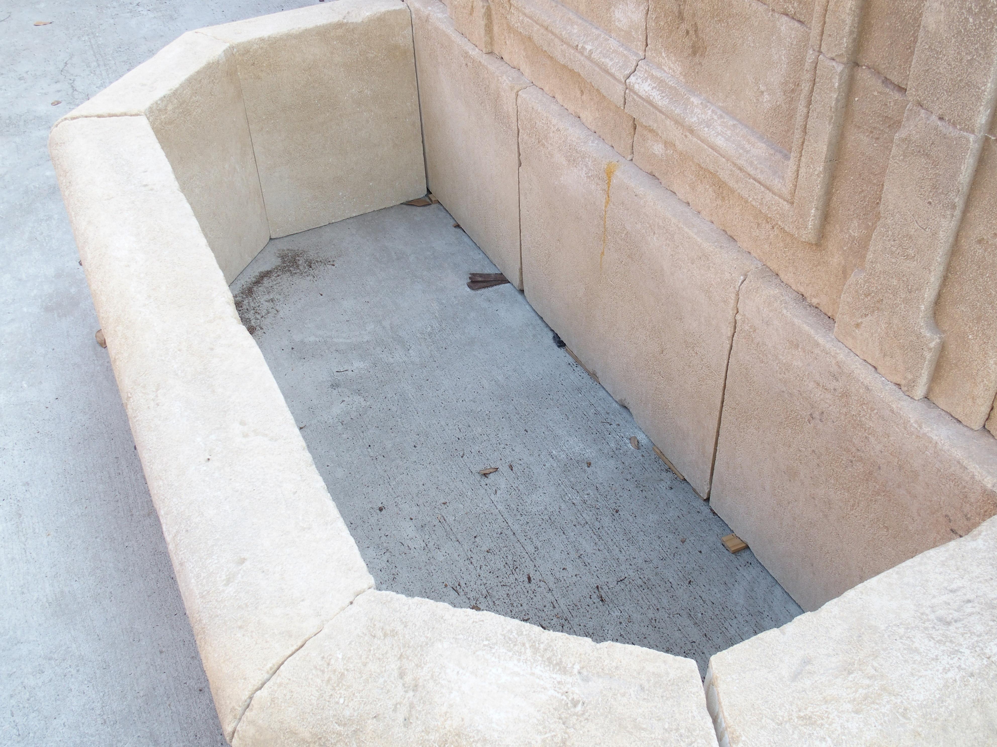 Large Limestone Wall Fountain from The Vaucluse, Provence France In Good Condition In Dallas, TX