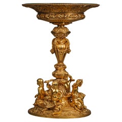 Un grand centre de table d'époque Louis Philippe en bronze doré