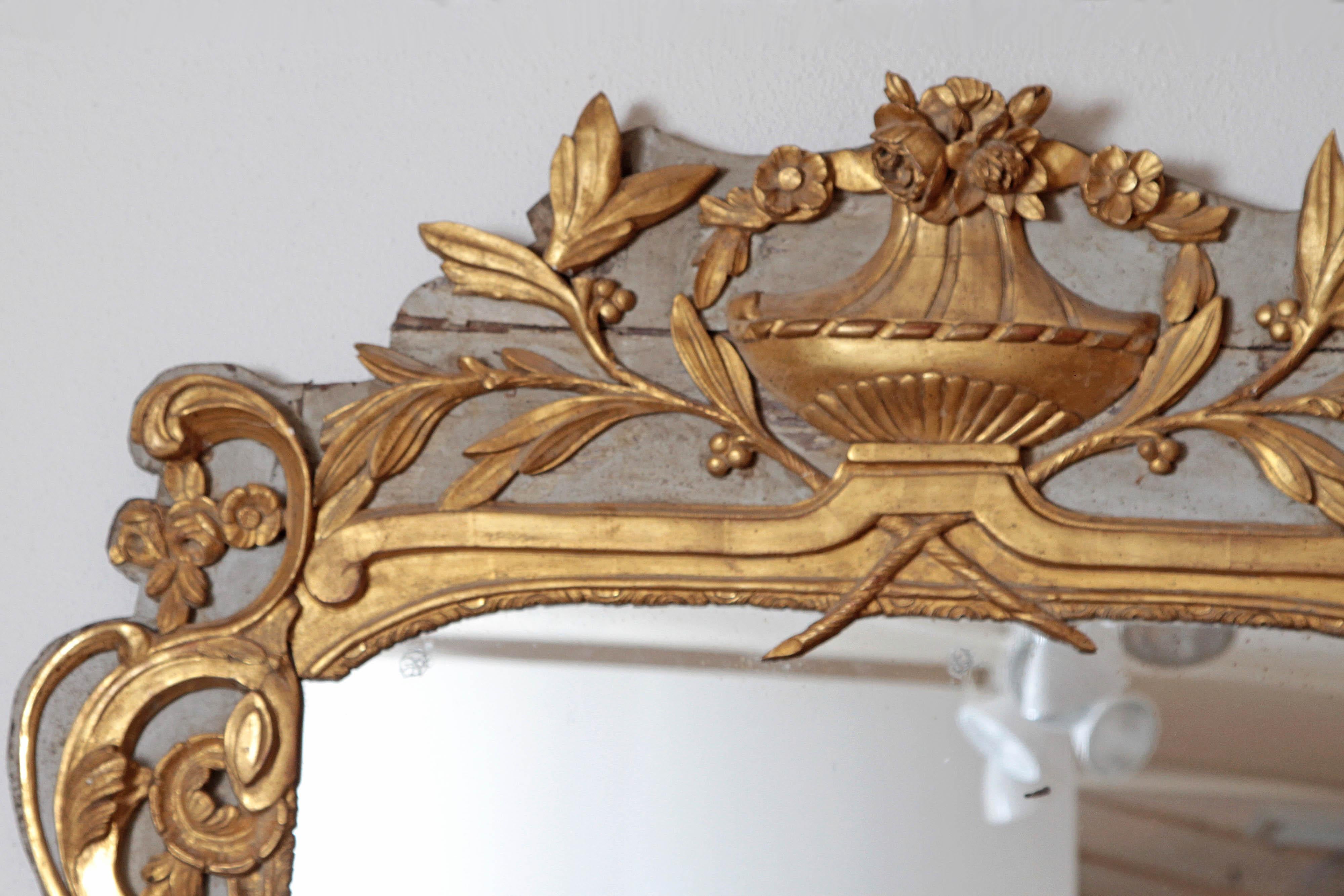 Large Louis XV Style Painted and Gilded Mirror In Good Condition In Dallas, TX