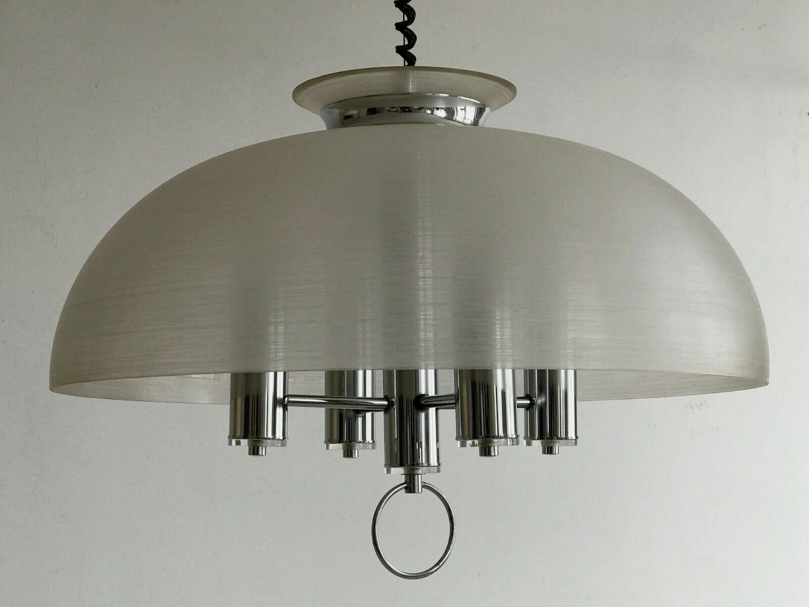 Mid-20th Century A Large Lucite SPACE-AGE Ceiling Fixture LAMP by GUZZINI,  Italy 1960 For Sale