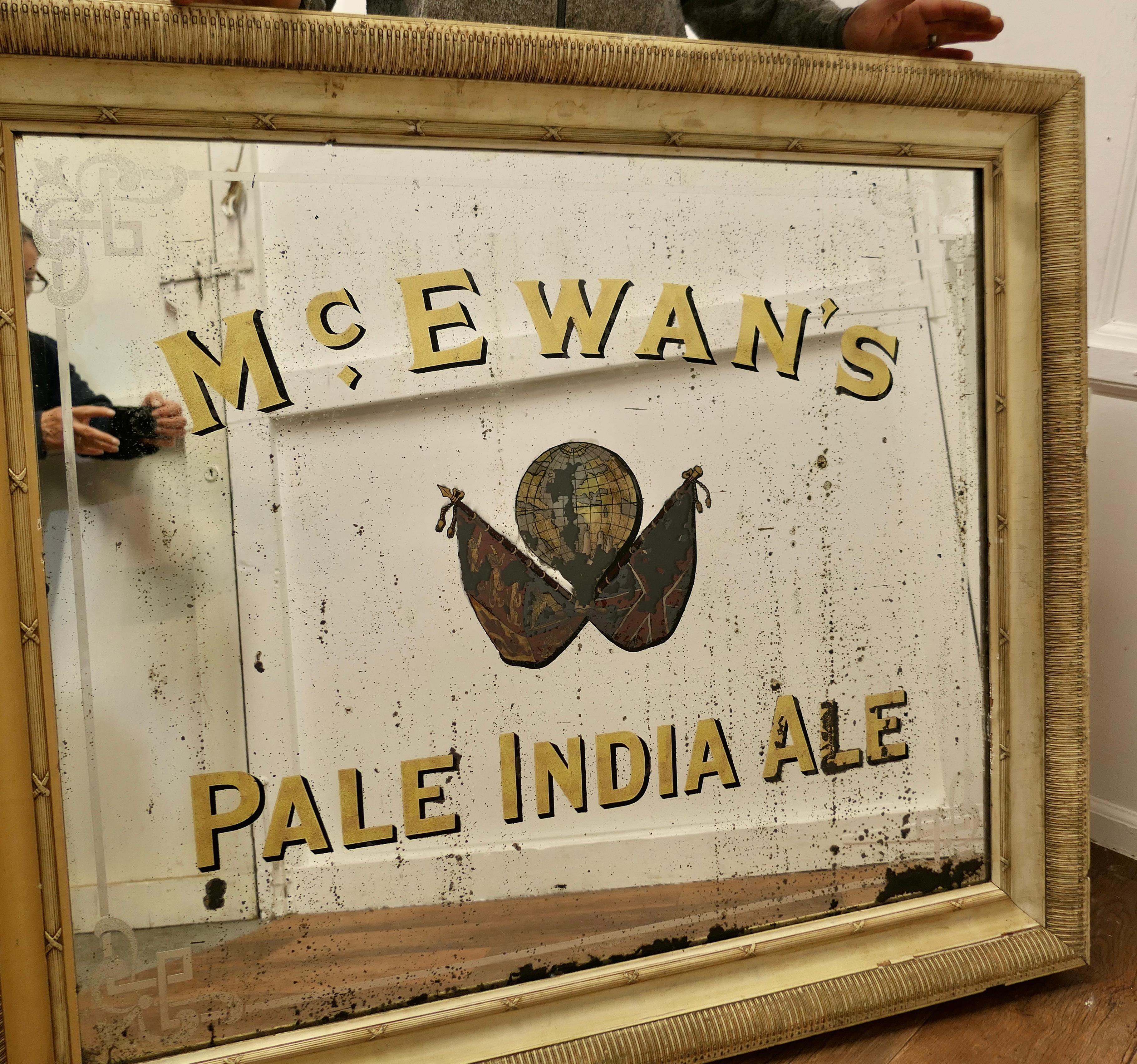 Ein großer McEwan's Pale India Ale Werbespiegel, Pub Sign Spiegel für McEwans  (Volkskunst) im Angebot