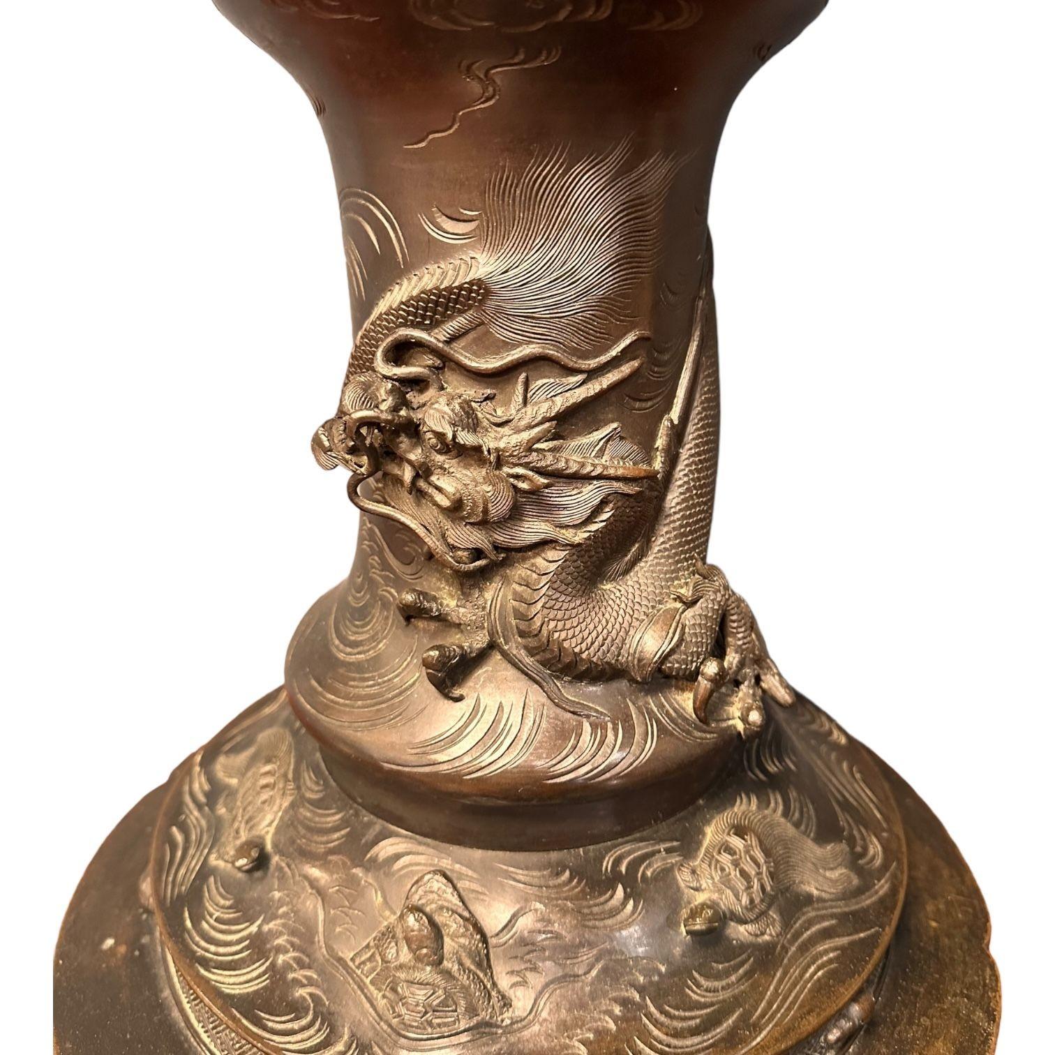 Gran farol de templo de bronce del periodo Meiji en Bueno estado para la venta en Lincolnshire, GB