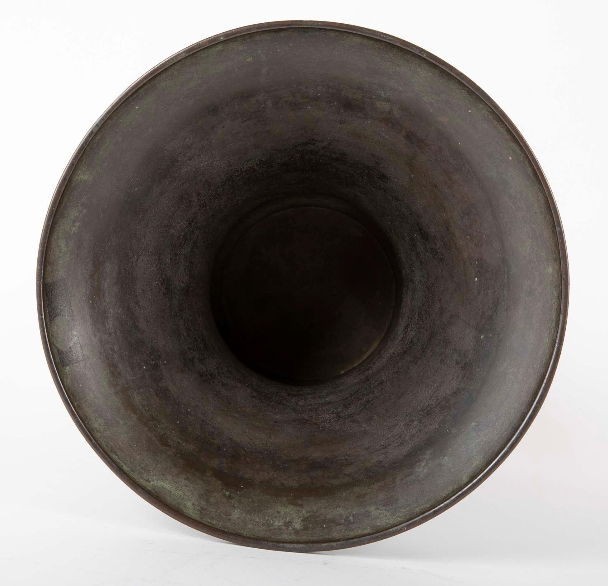 Large Meiji Period Patinated Japanese Bronze Vase 3