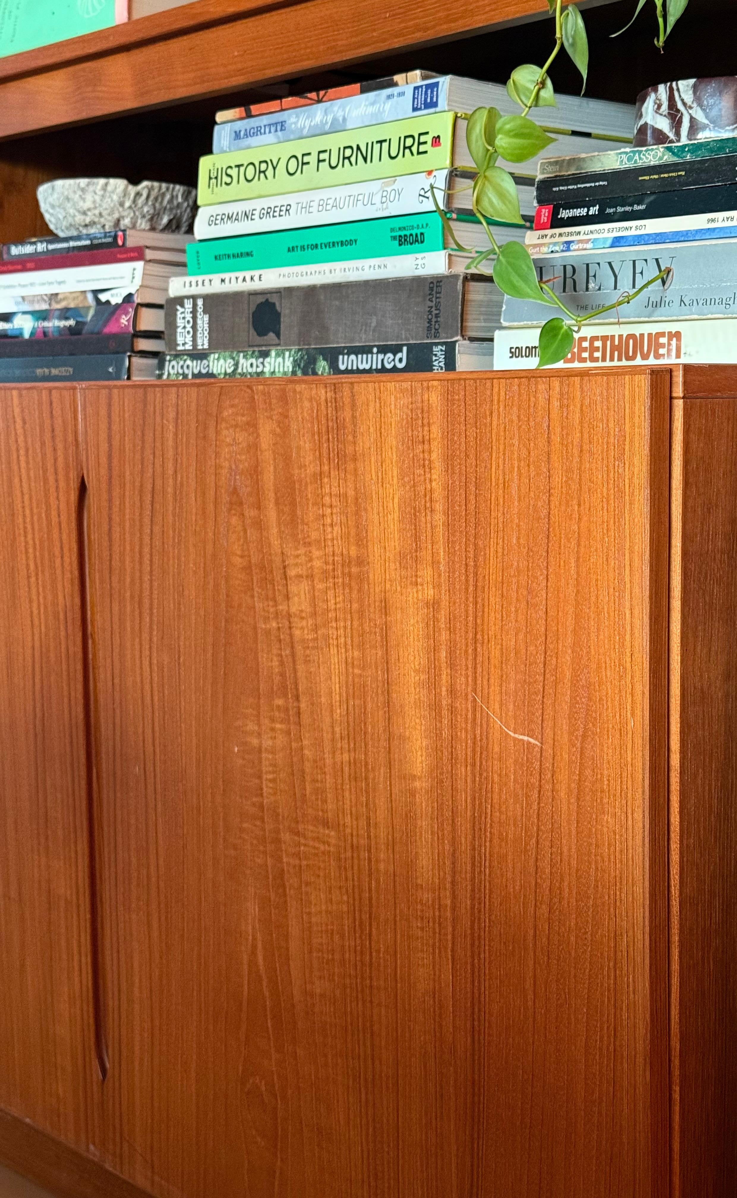 Großer moderner Schrank aus der Mitte des Jahrhunderts von UP Møbelfabrik, Dänemark um 1965 im Angebot 12