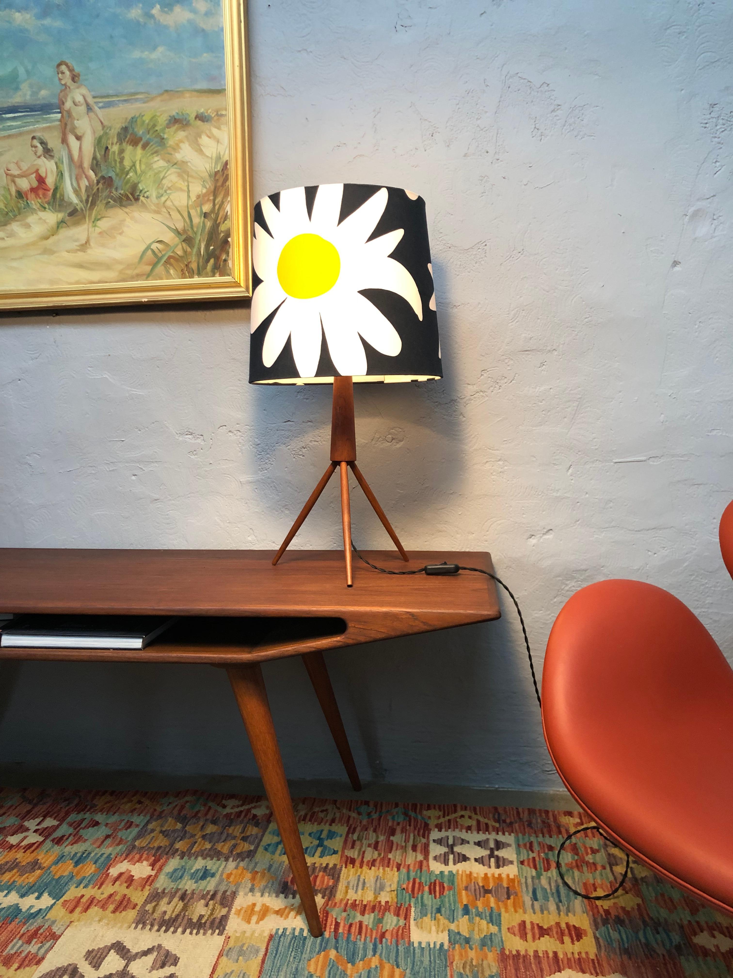 Hand-Crafted Large Mid-Century Tripod Table Lamp in Teak For Sale