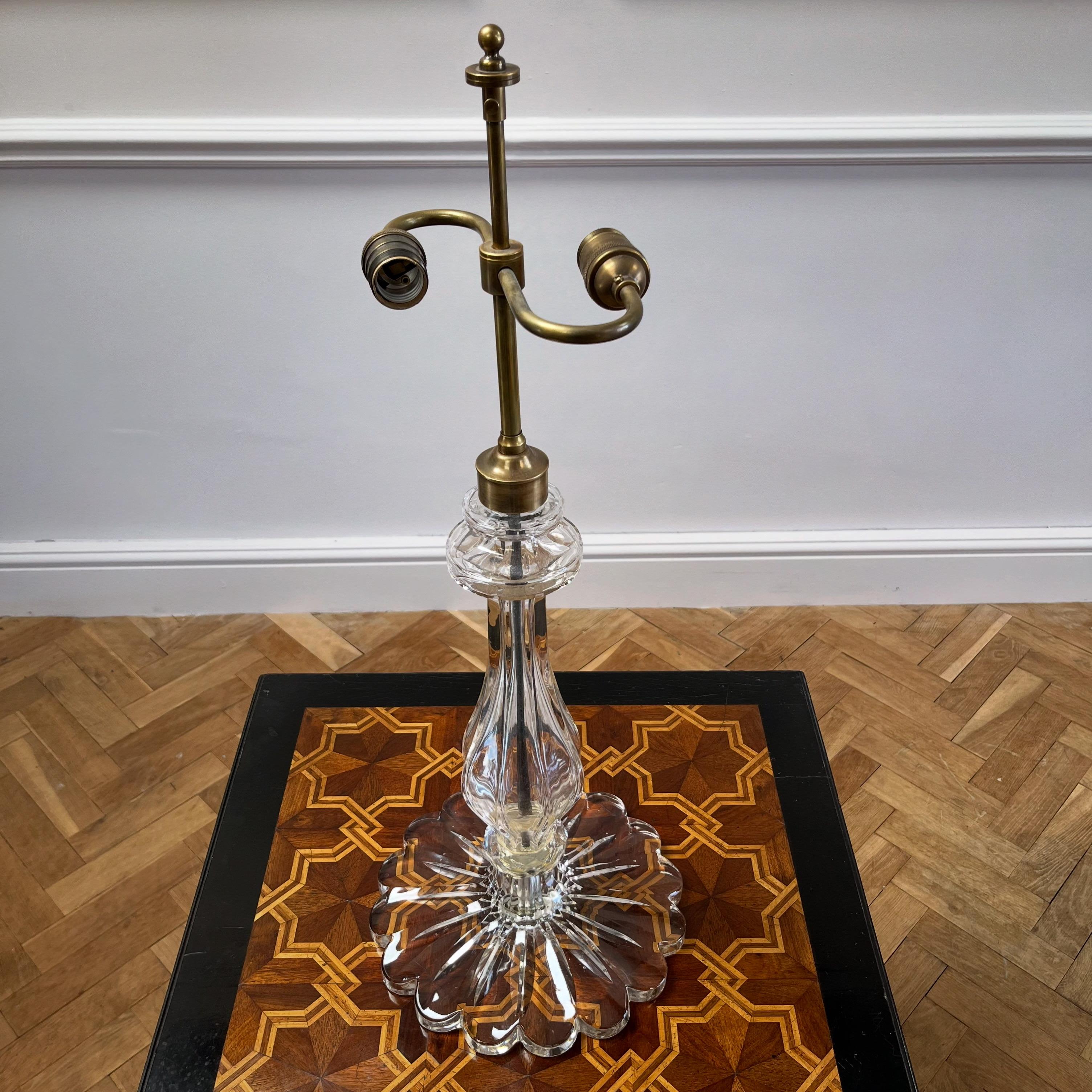 A Large Mid Twentieth Century Glass Lamp In Good Condition For Sale In London, GB