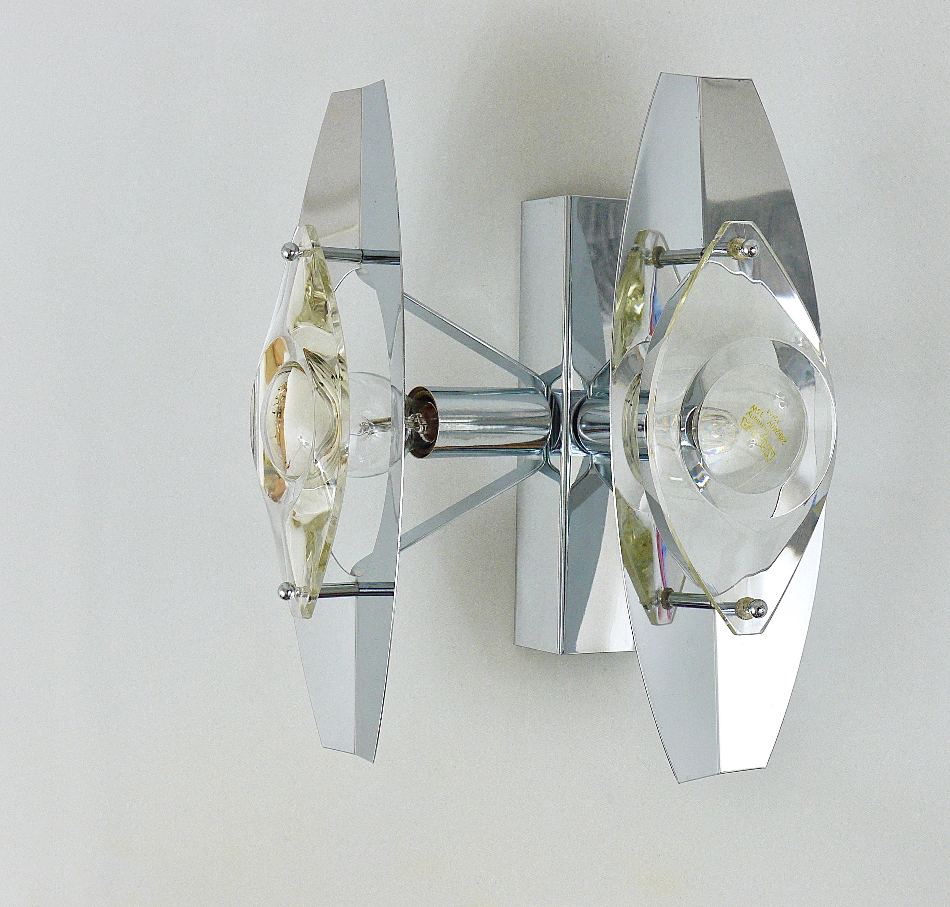 Large Midcentury Gaetano Sciolari Chrome Glass Sconce Wall Light, Italy, 1970s 5