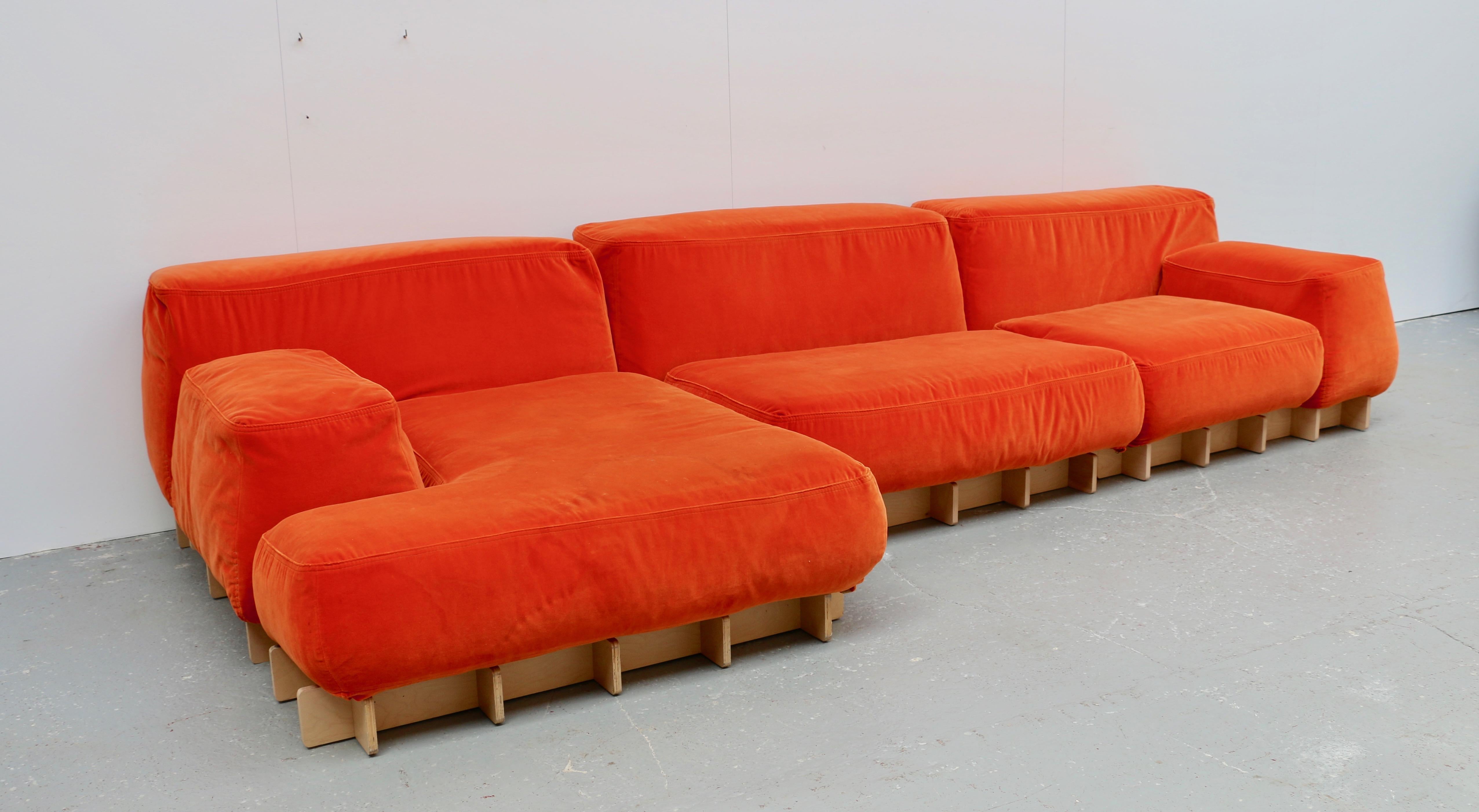 Large Modular Sofa in Orange Velvet, Italy, 2000s In Good Condition For Sale In VILLERS-SUR-MER, FR