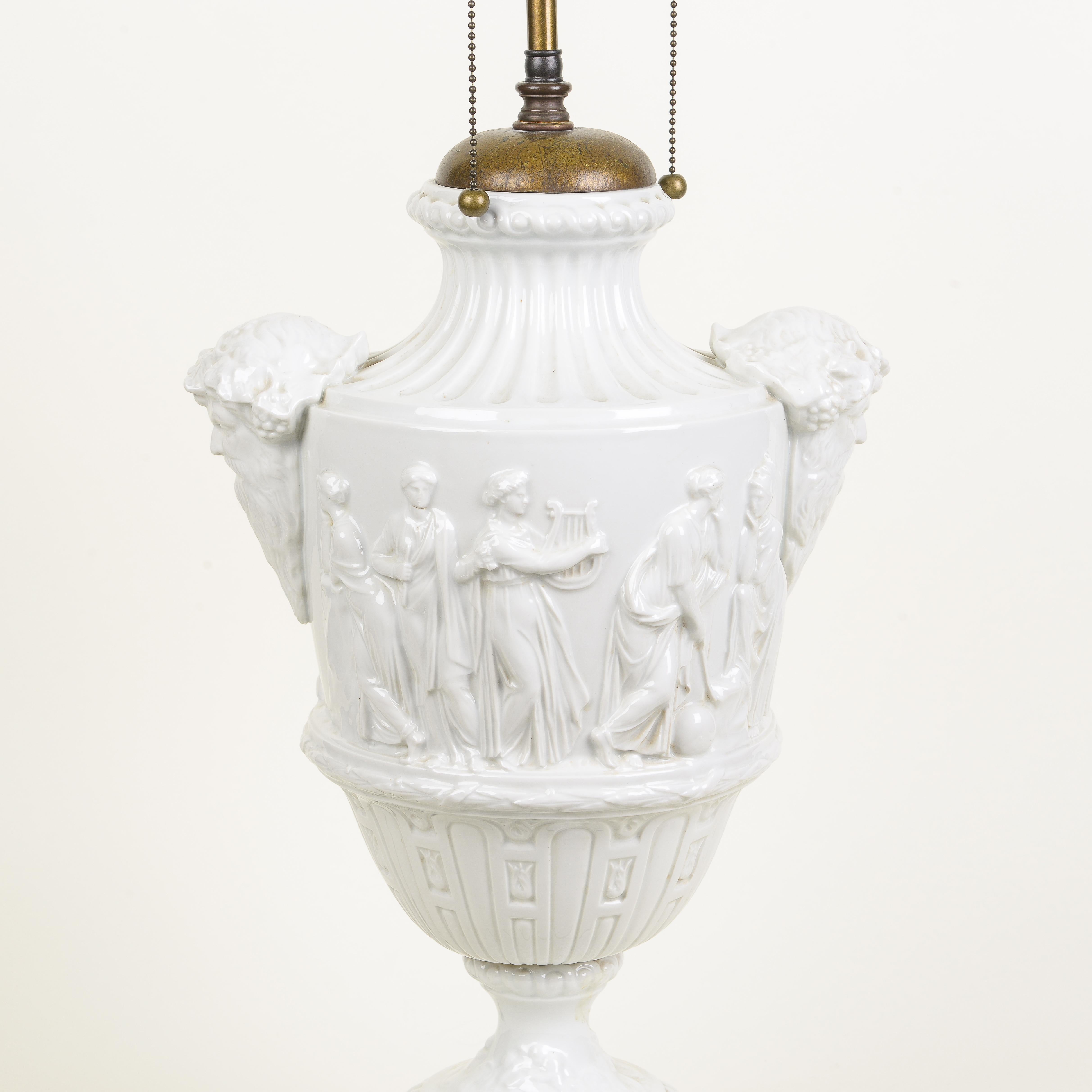 A Large Neoclassical White Ceramic Urn as Table Lamp For Sale 2