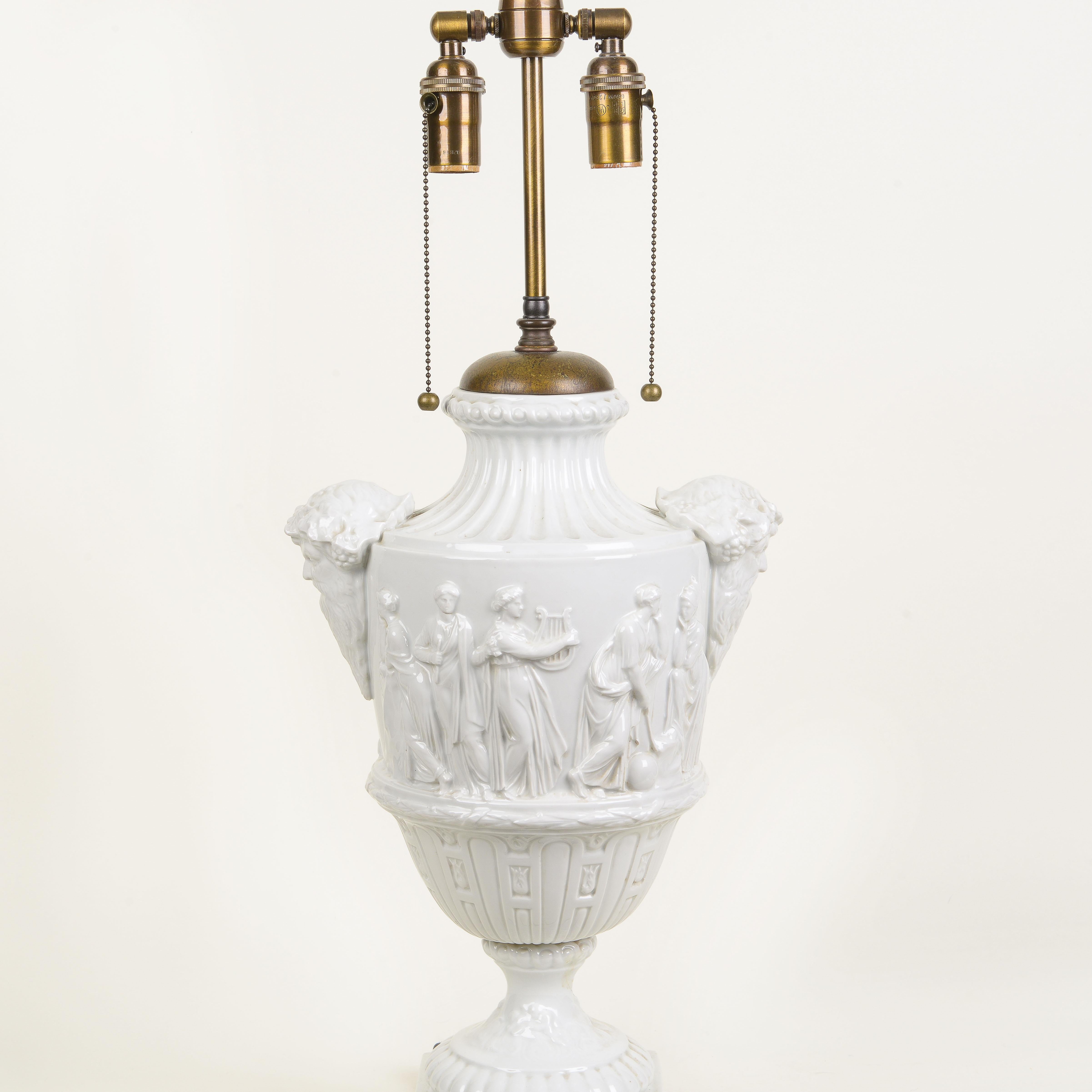 A Large Neoclassical White Ceramic Urn as Table Lamp For Sale 4