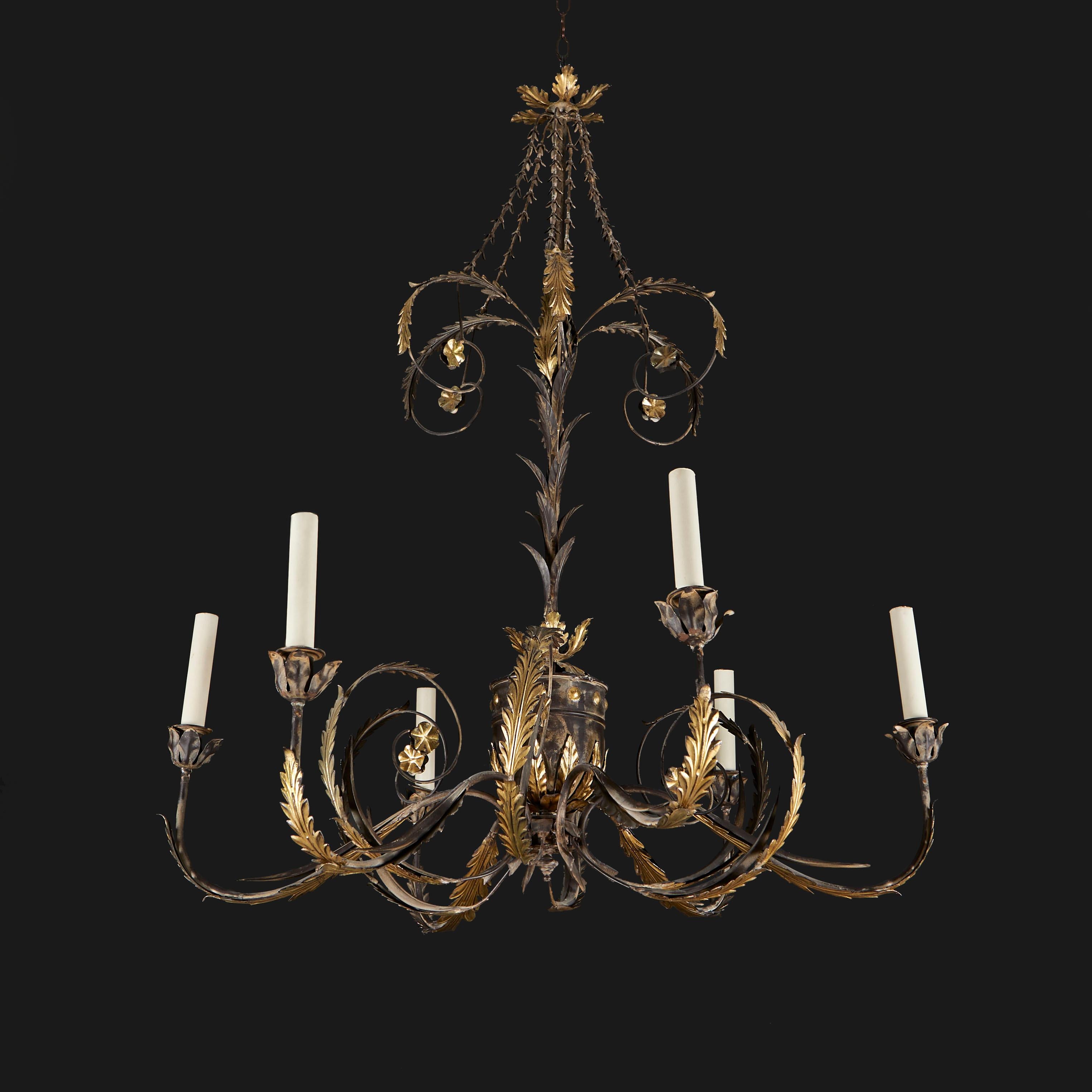 A Large North Italian Tole Chandelier In Good Condition In London, GB