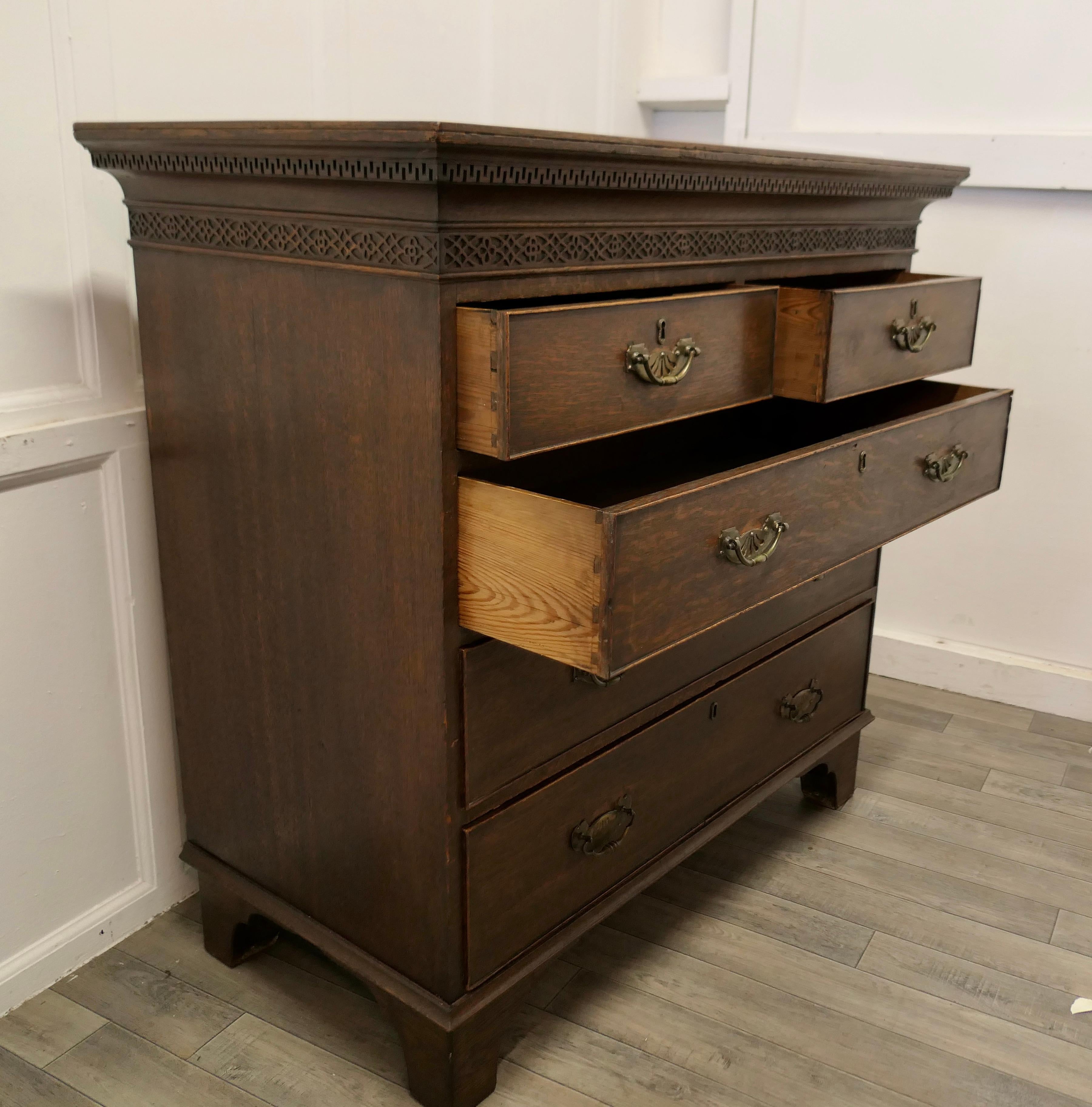 19th Century Large Oak Chest of Drawers For Sale