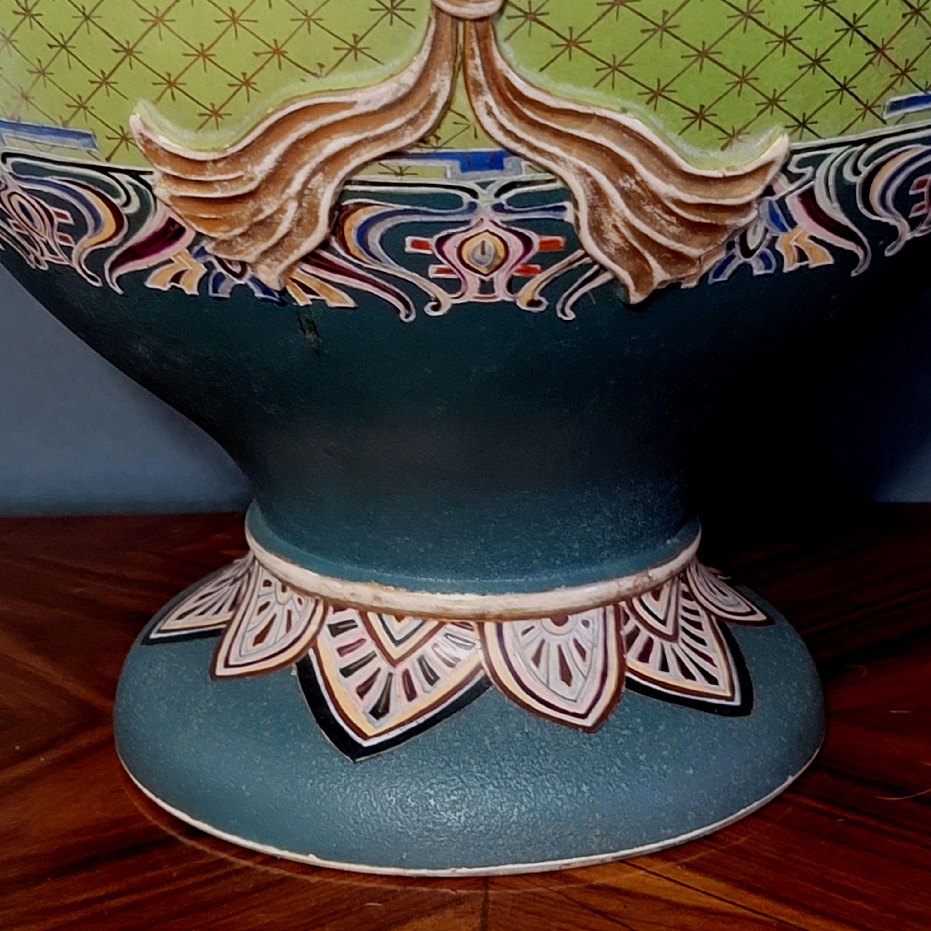 Large of Art Nouveau Japanese Satsuma Style Vase For Sale 4