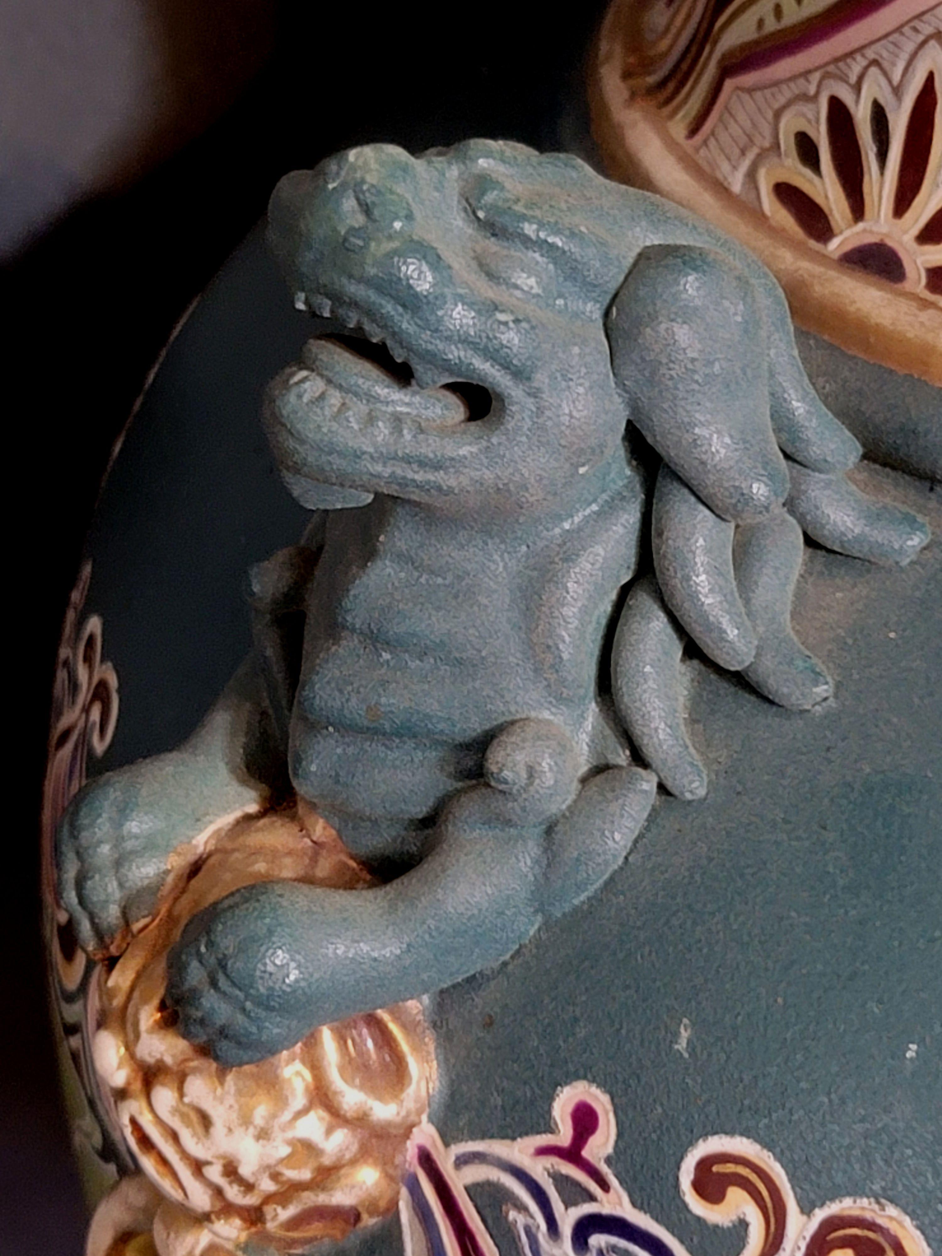 Hand-Crafted Large of Art Nouveau Japanese Satsuma Style Vase For Sale