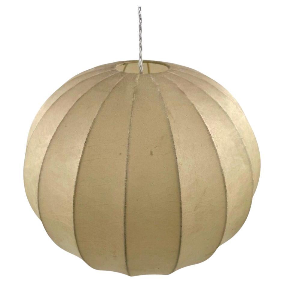 Una gran lámpara de bola de capullo original de los años 60, de Achille Castiglioni en venta