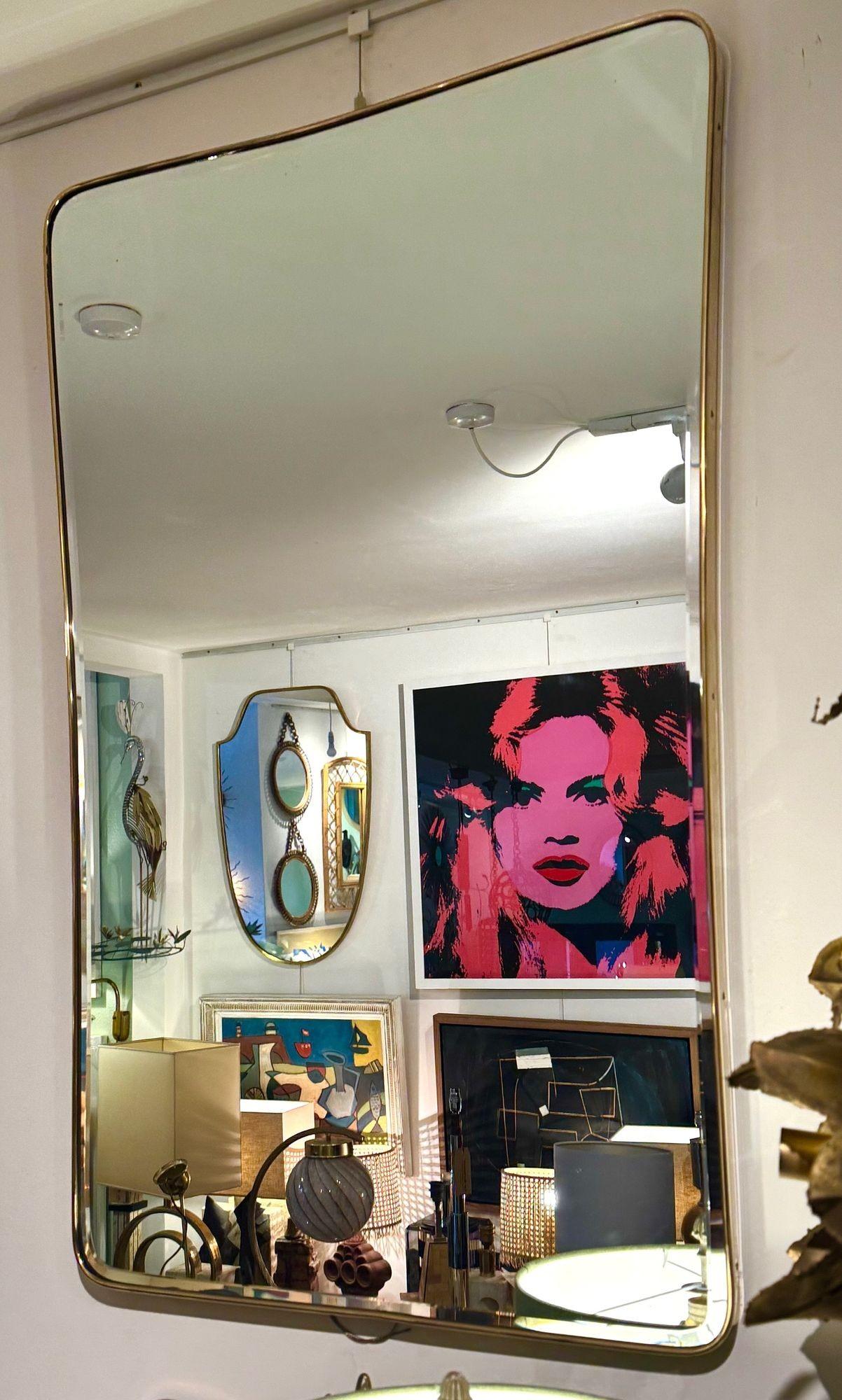 A large original Italian 1950s brass framed mirror with original bevelled plate For Sale 5