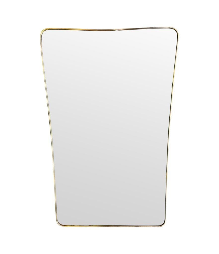A large original Italian 1950s brass framed mirror with original bevelled plate For Sale 4