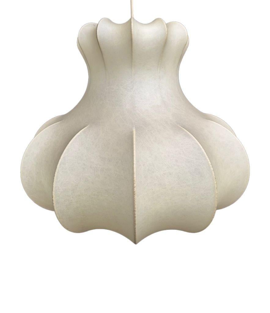 A large orignal 1960s cocoon light by Achille Castiglioni for Flos For Sale 5