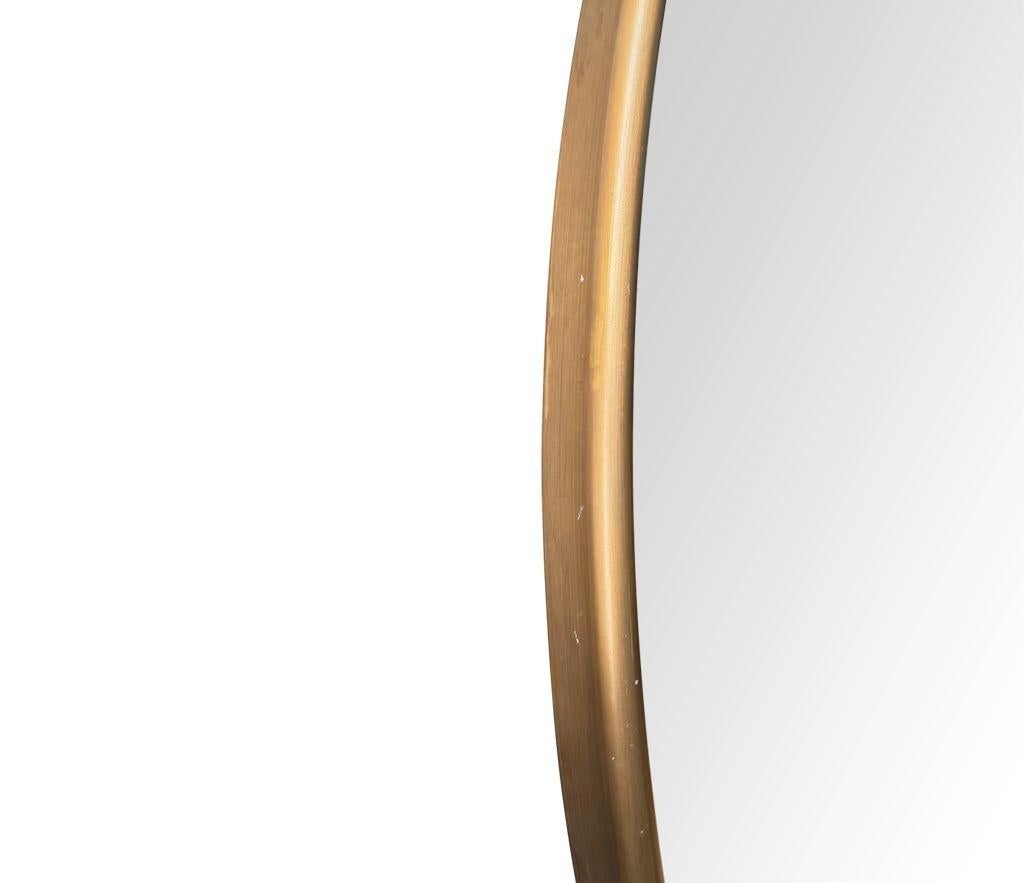 A large orignal Italian 1960s oval brass framed mirror For Sale 7