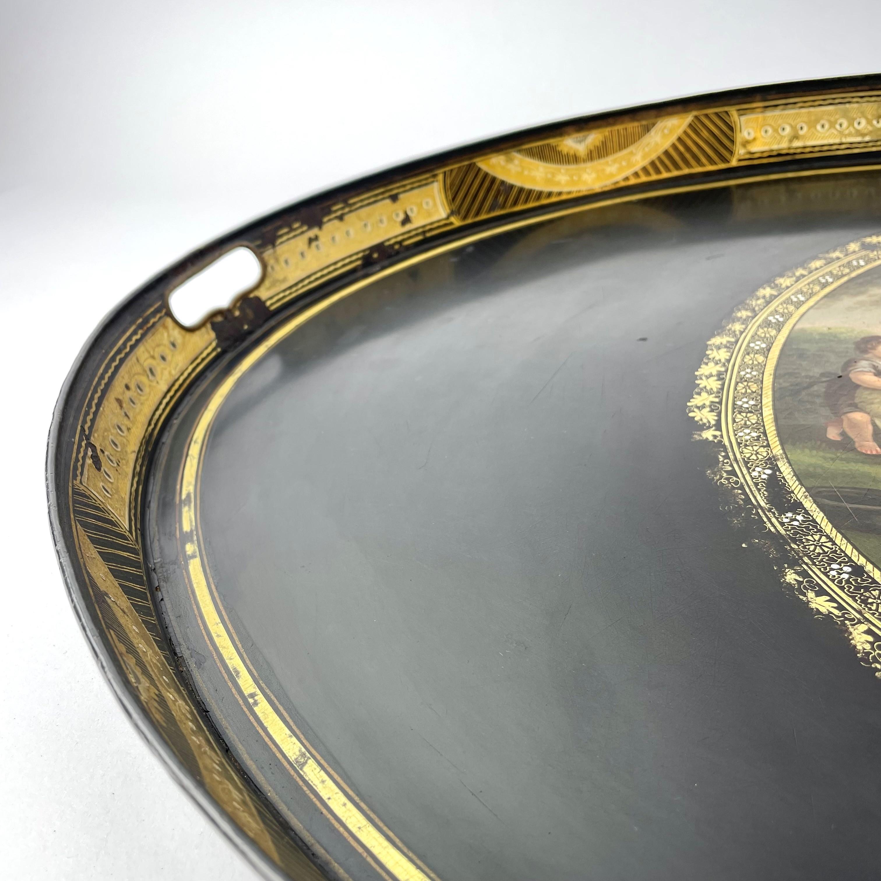 A large painted Empire, 19th Century serving tray in tin plate  For Sale 3