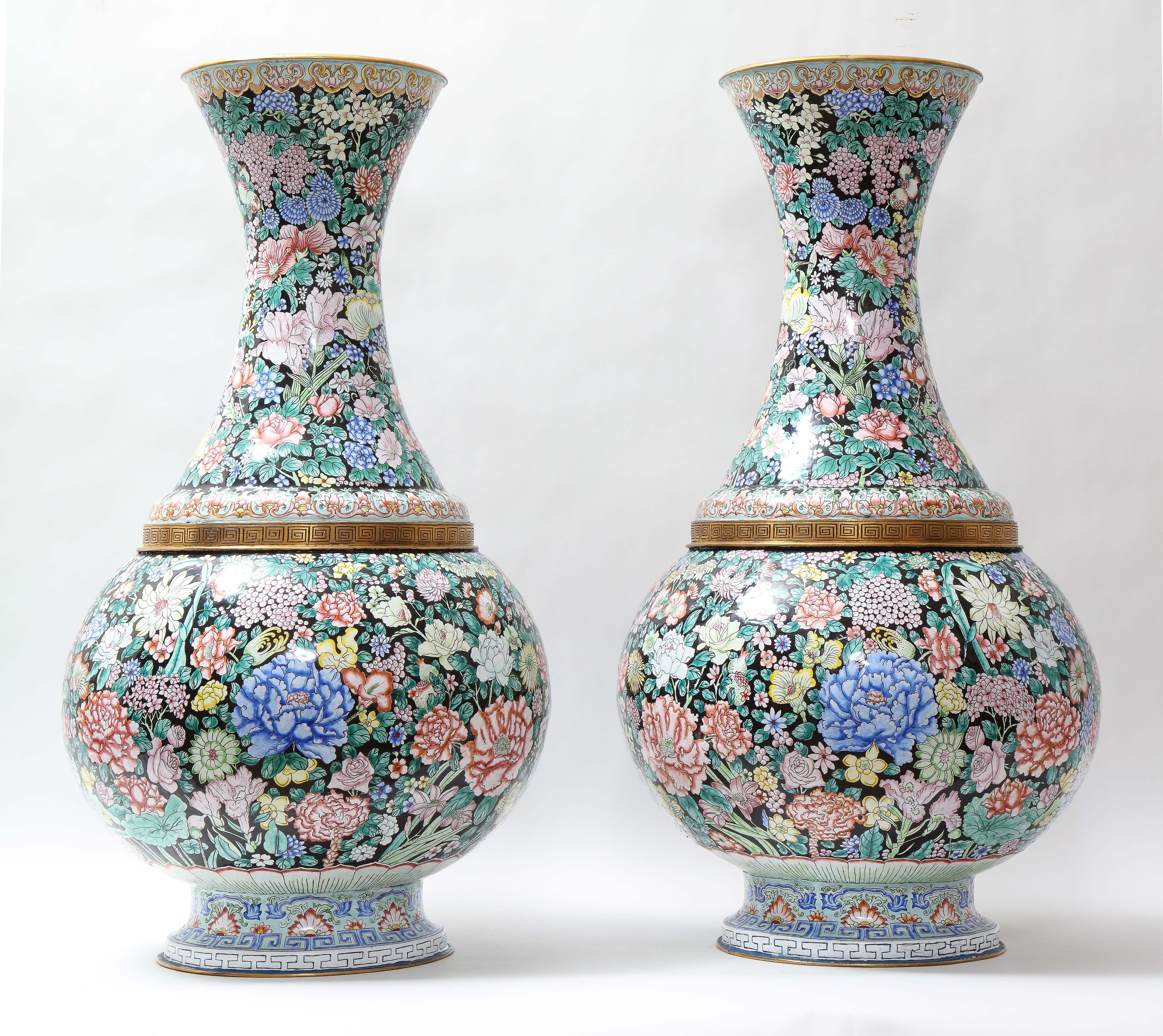 Large Pair Chinese Famille Noir Canton Enamel Vases Painted W/ Flowers & Fruit In Good Condition For Sale In New York, NY