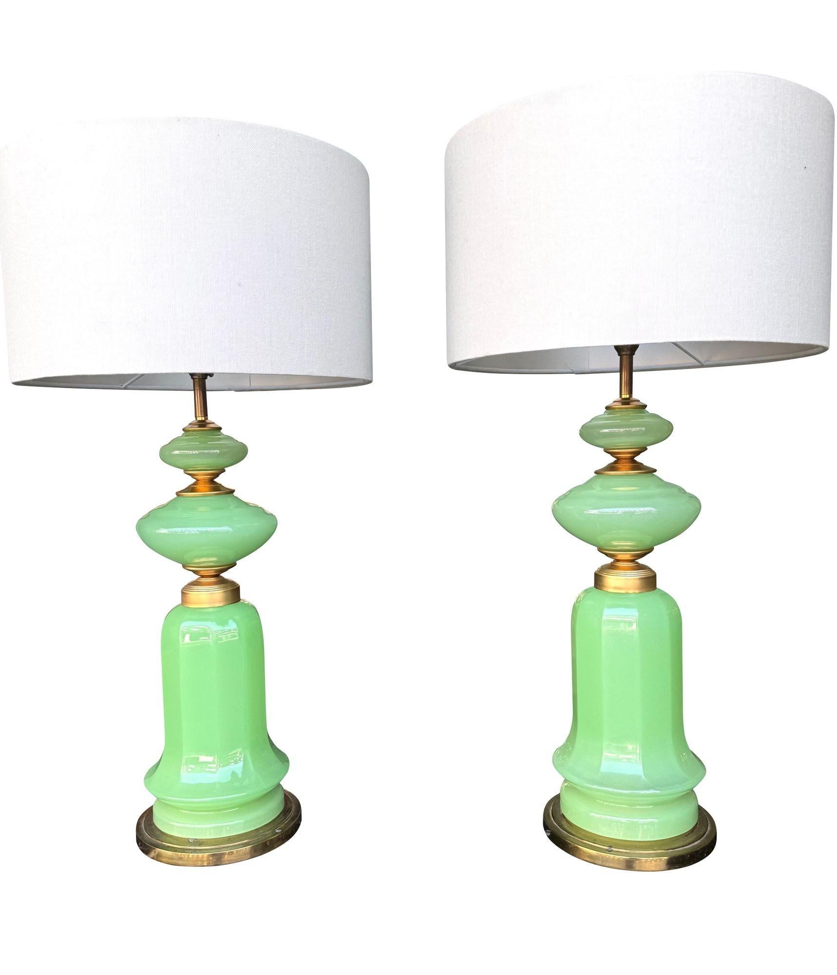 A large pair of 1960s opaline Murano lime green glass lamps by Gino Cenedese 5