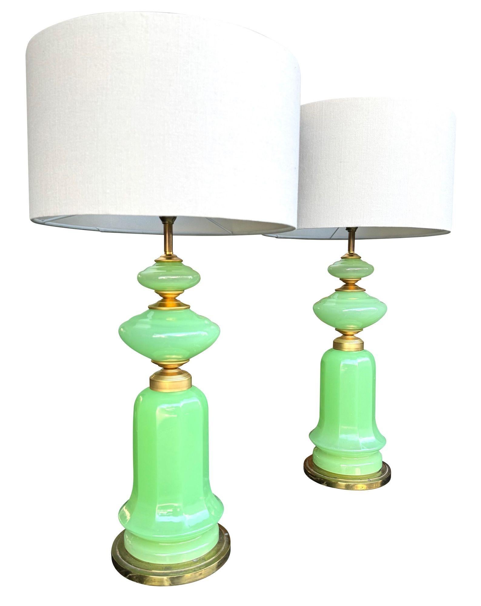 A large pair of 1960s opaline Murano lime green glass lamps by Gino Cenedese 6
