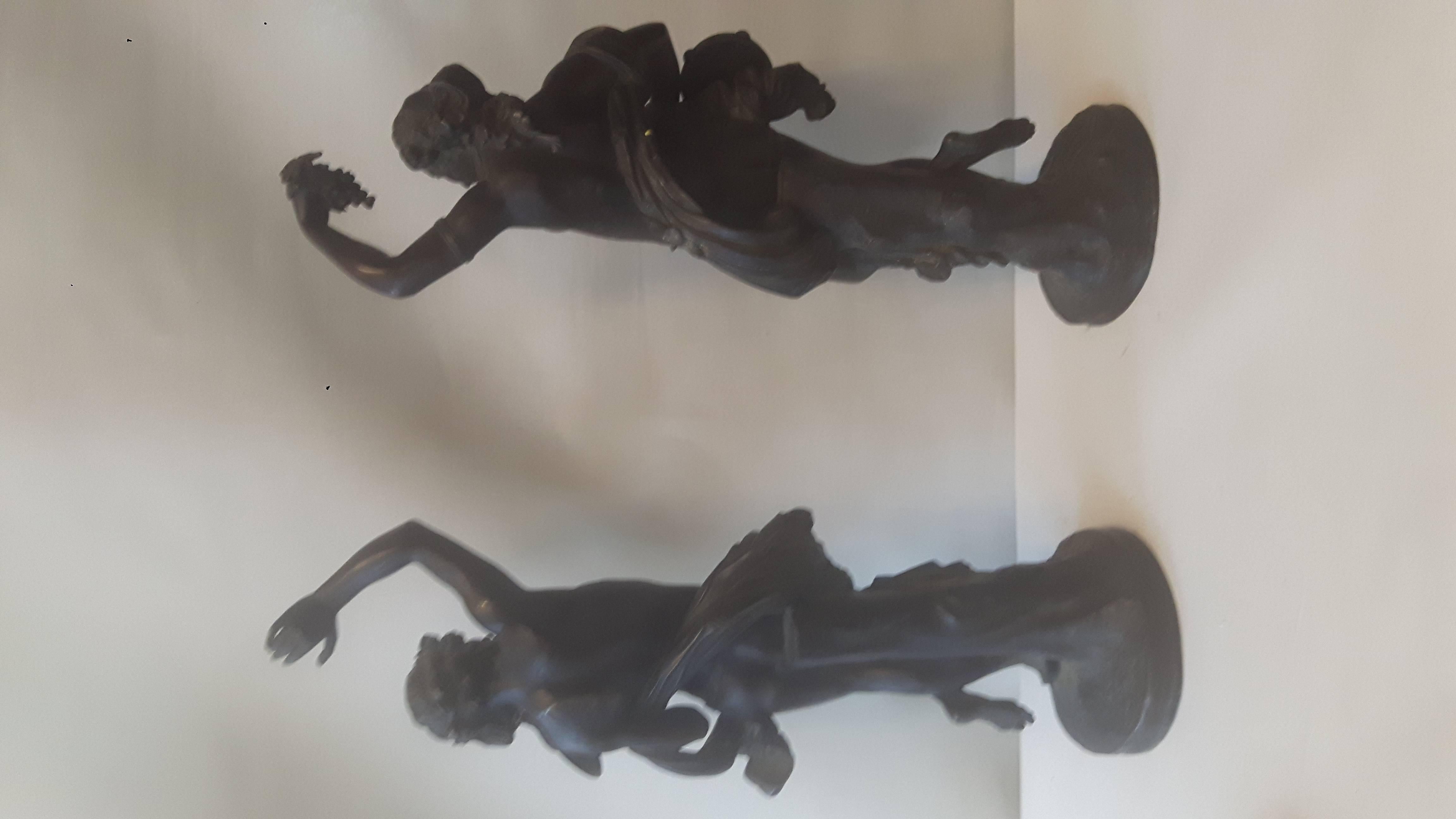 European Large Pair of 19th Century Bronze Figures For Sale