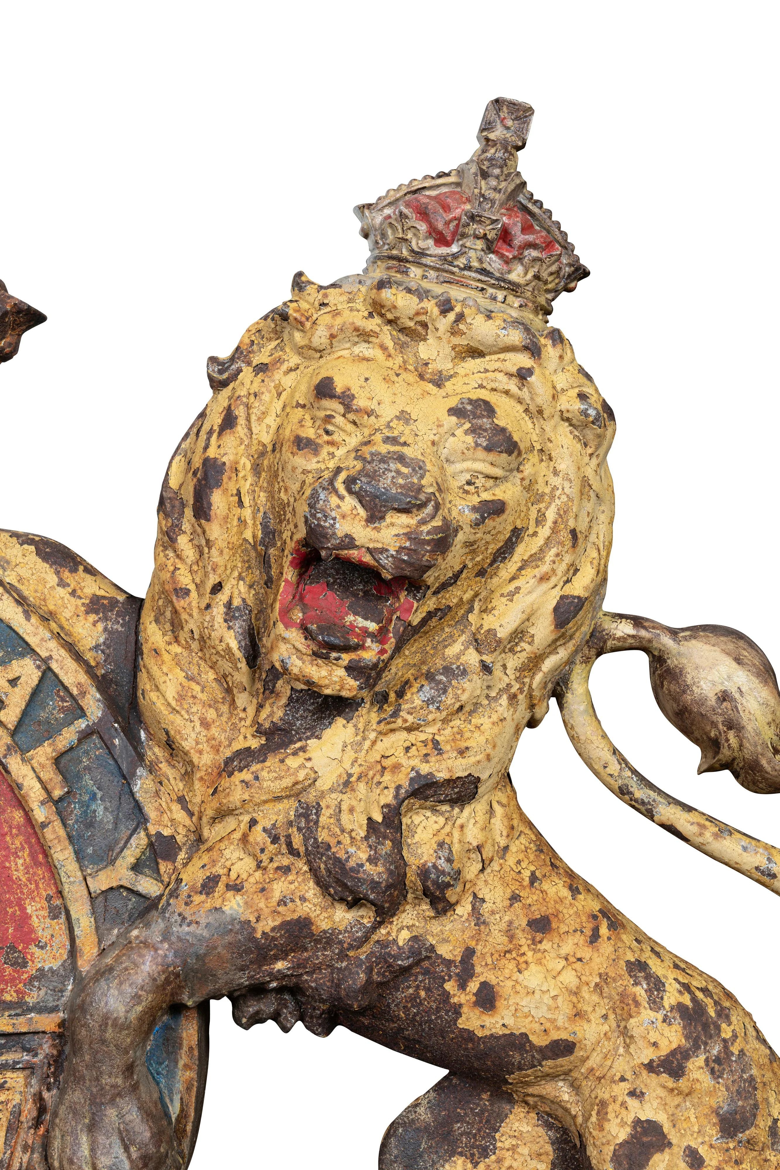 A Large Pair of Cast Iron Royal Coat of Arms, 19th Century For Sale 3