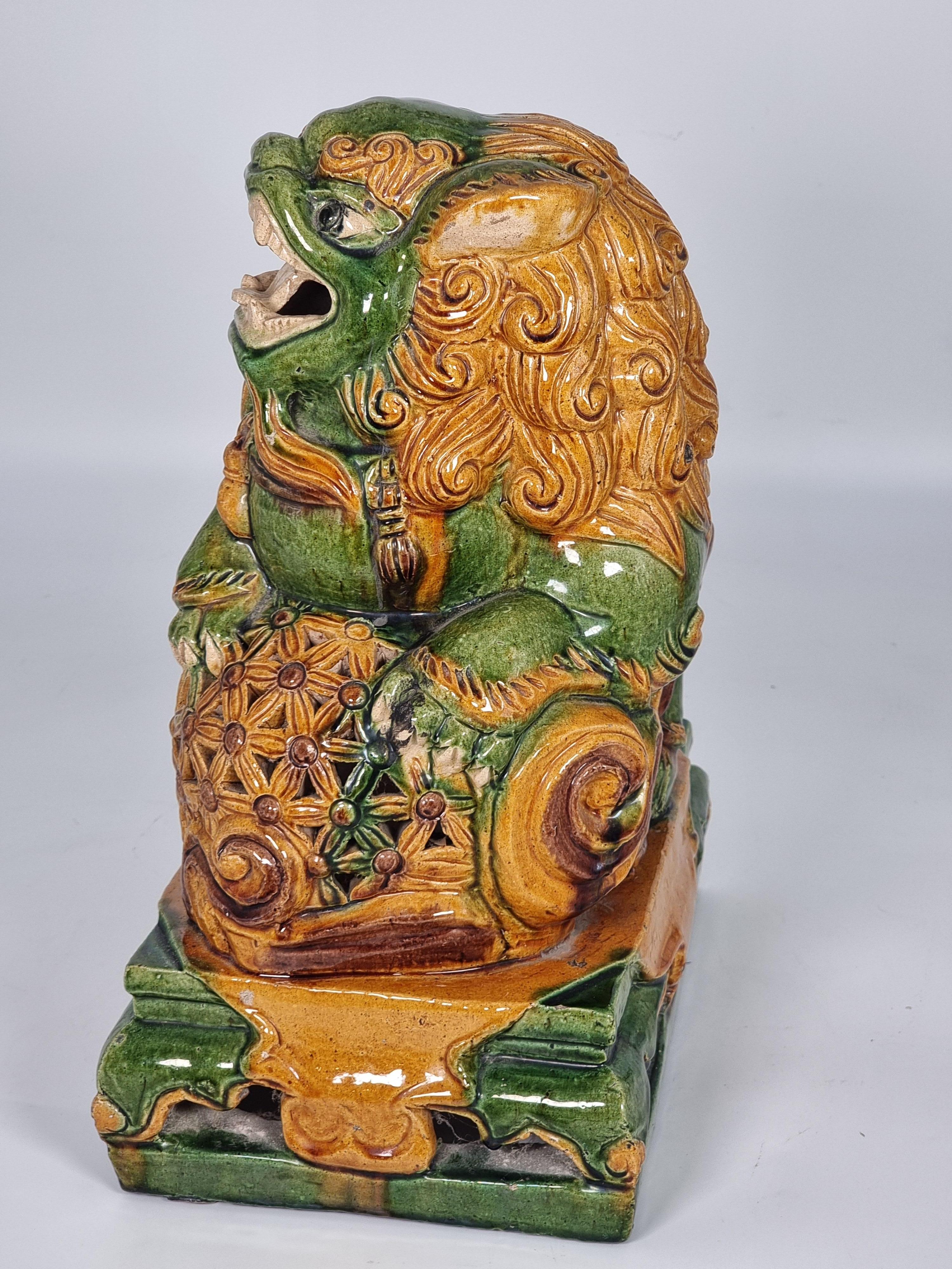 A large pair of Chinese pottery Foo Dogs, circa 1900 9