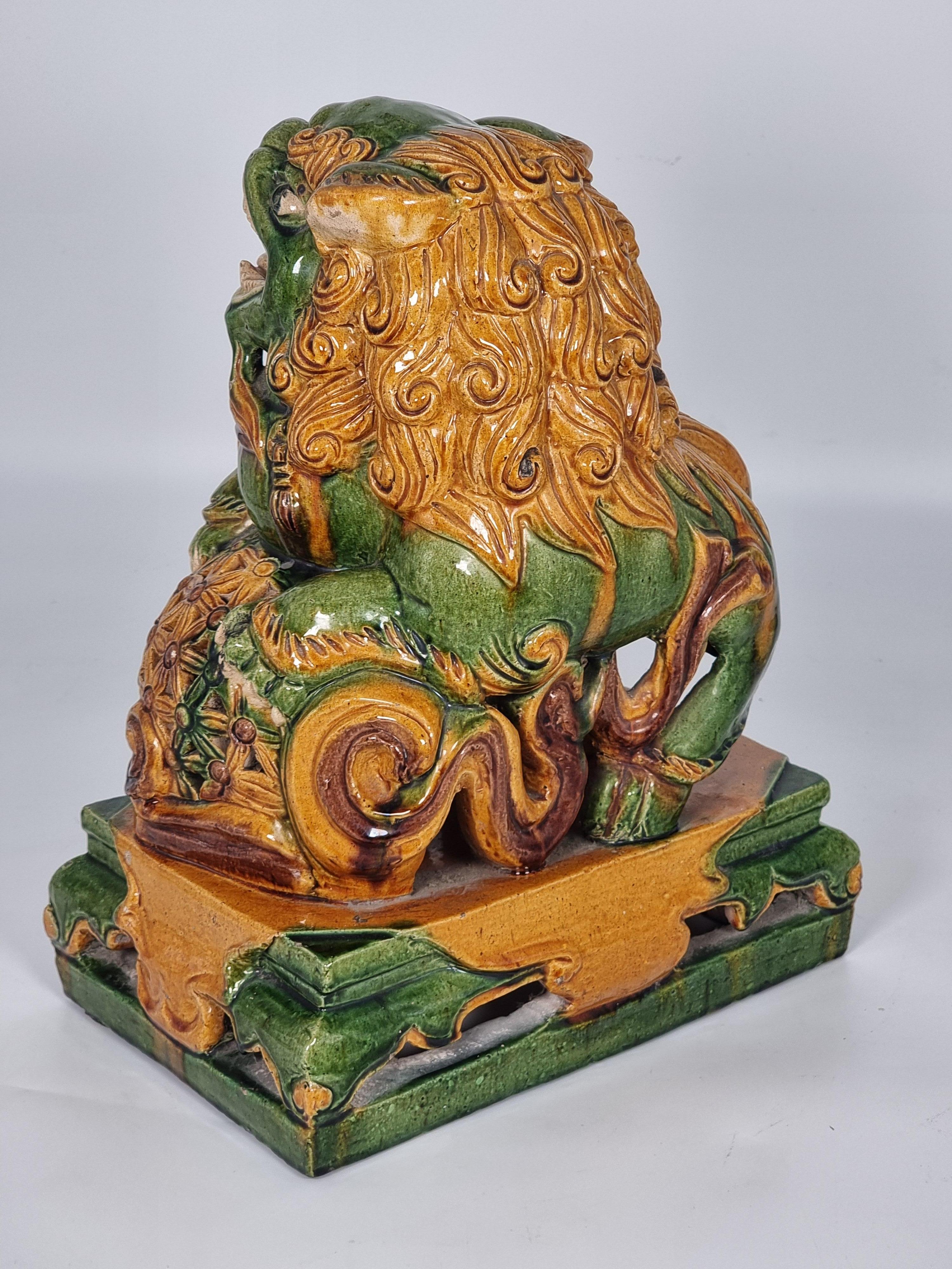 A large pair of Chinese pottery Foo Dogs, circa 1900 10