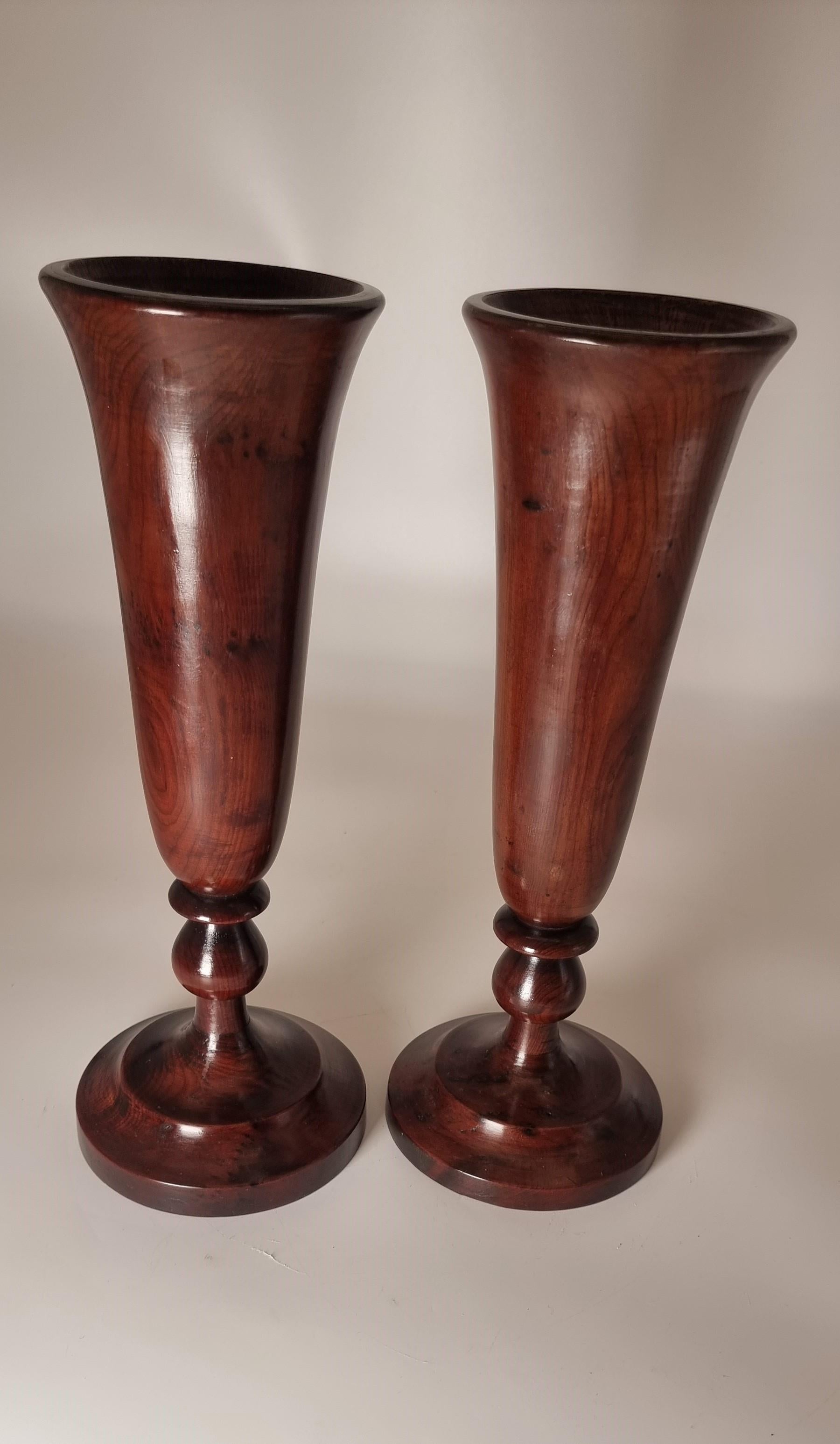 18th Century A large pair of English 18th century yew wood treen vases, circa 1760 For Sale